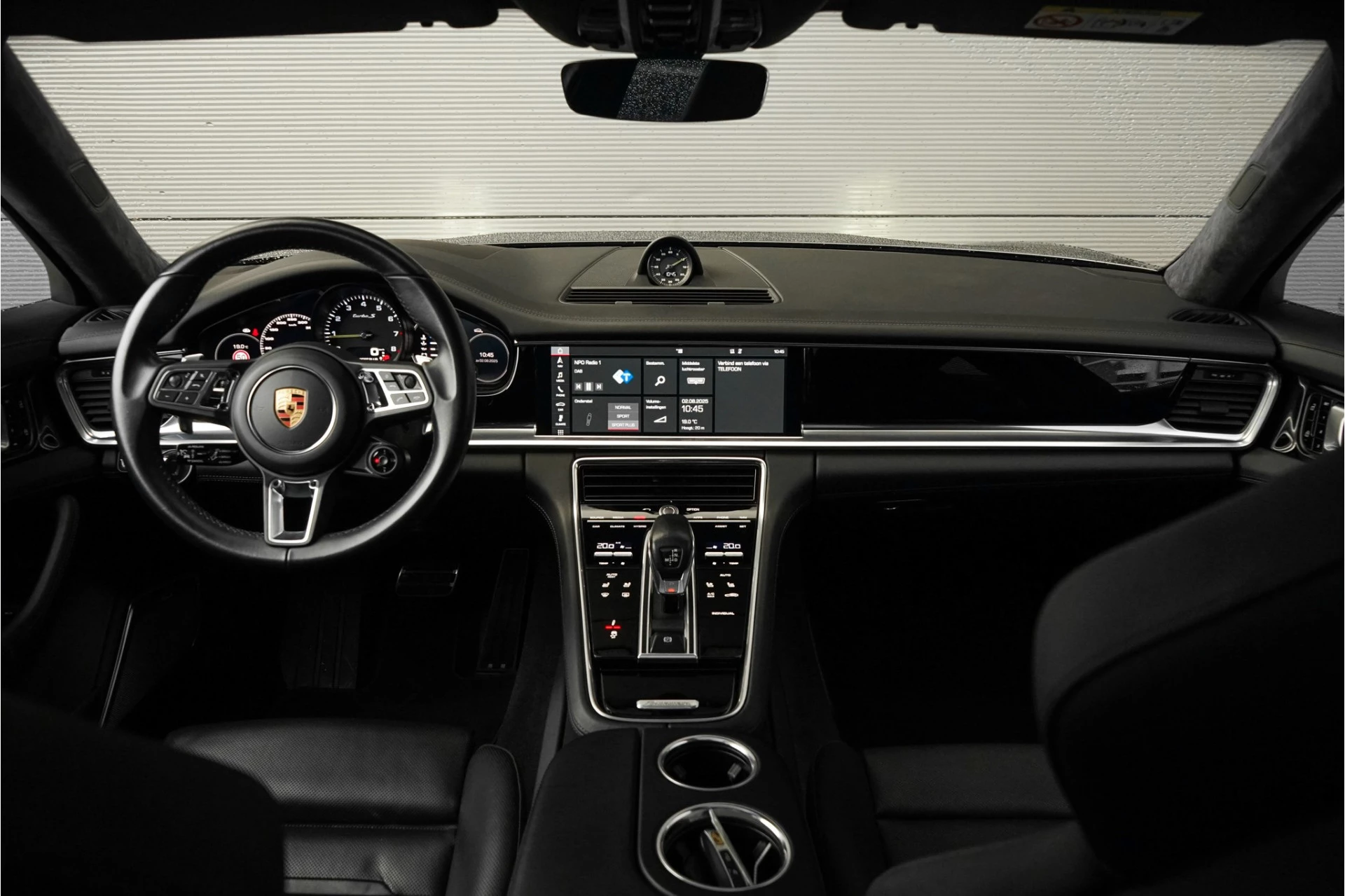 Hoofdafbeelding Porsche Panamera