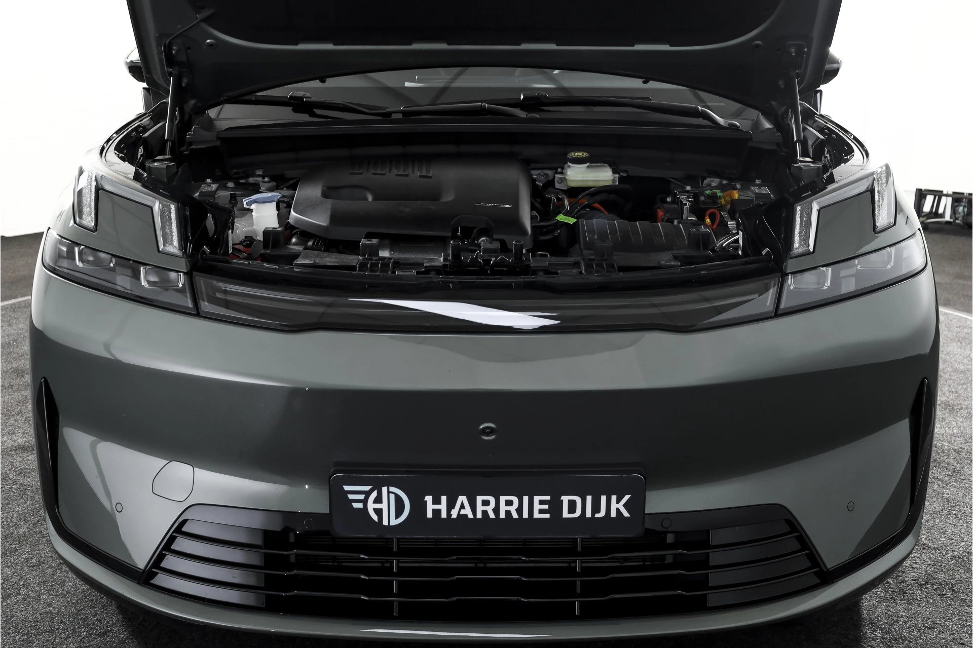 Hoofdafbeelding Lynk & Co 08