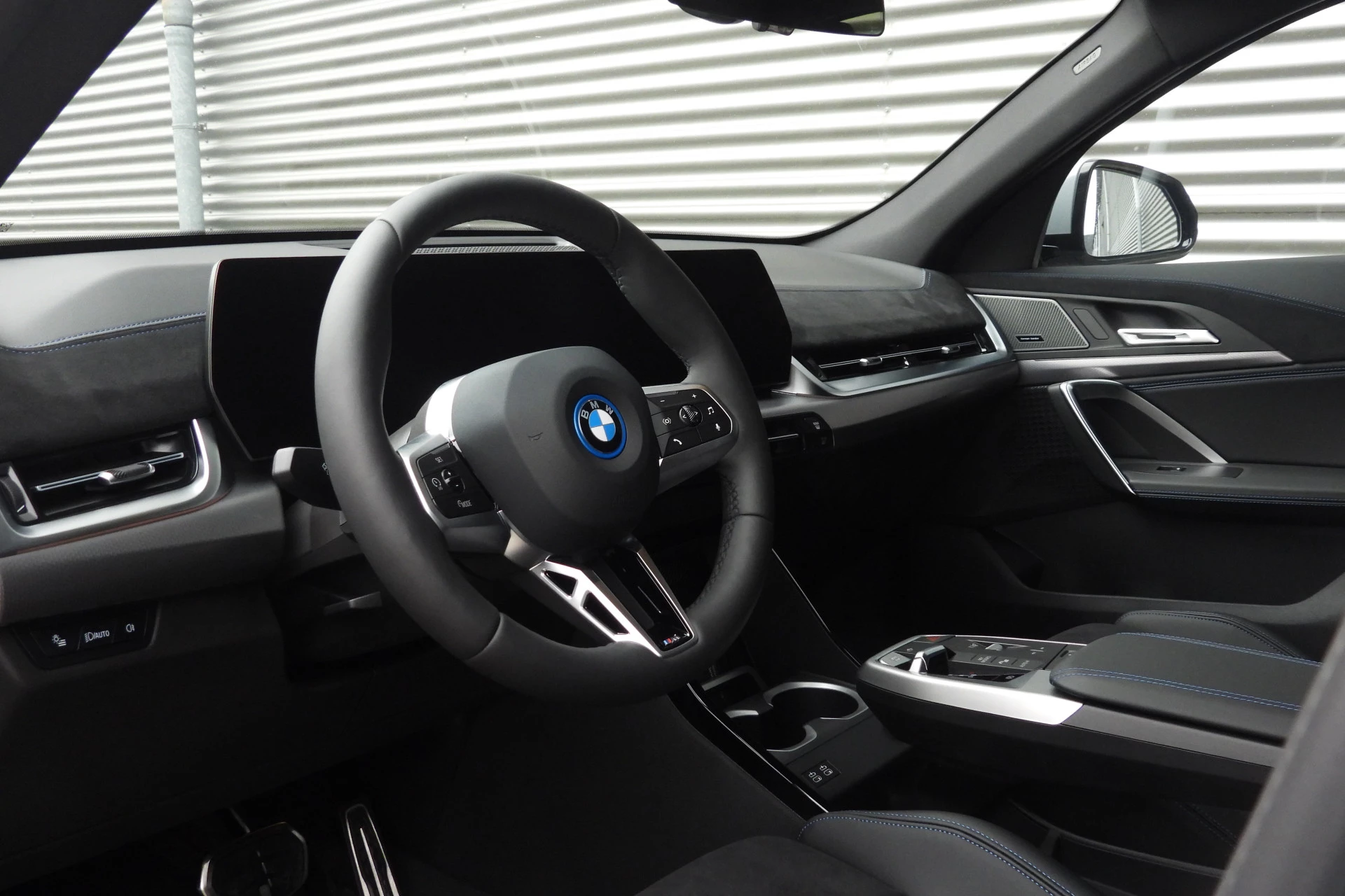 Hoofdafbeelding BMW iX2