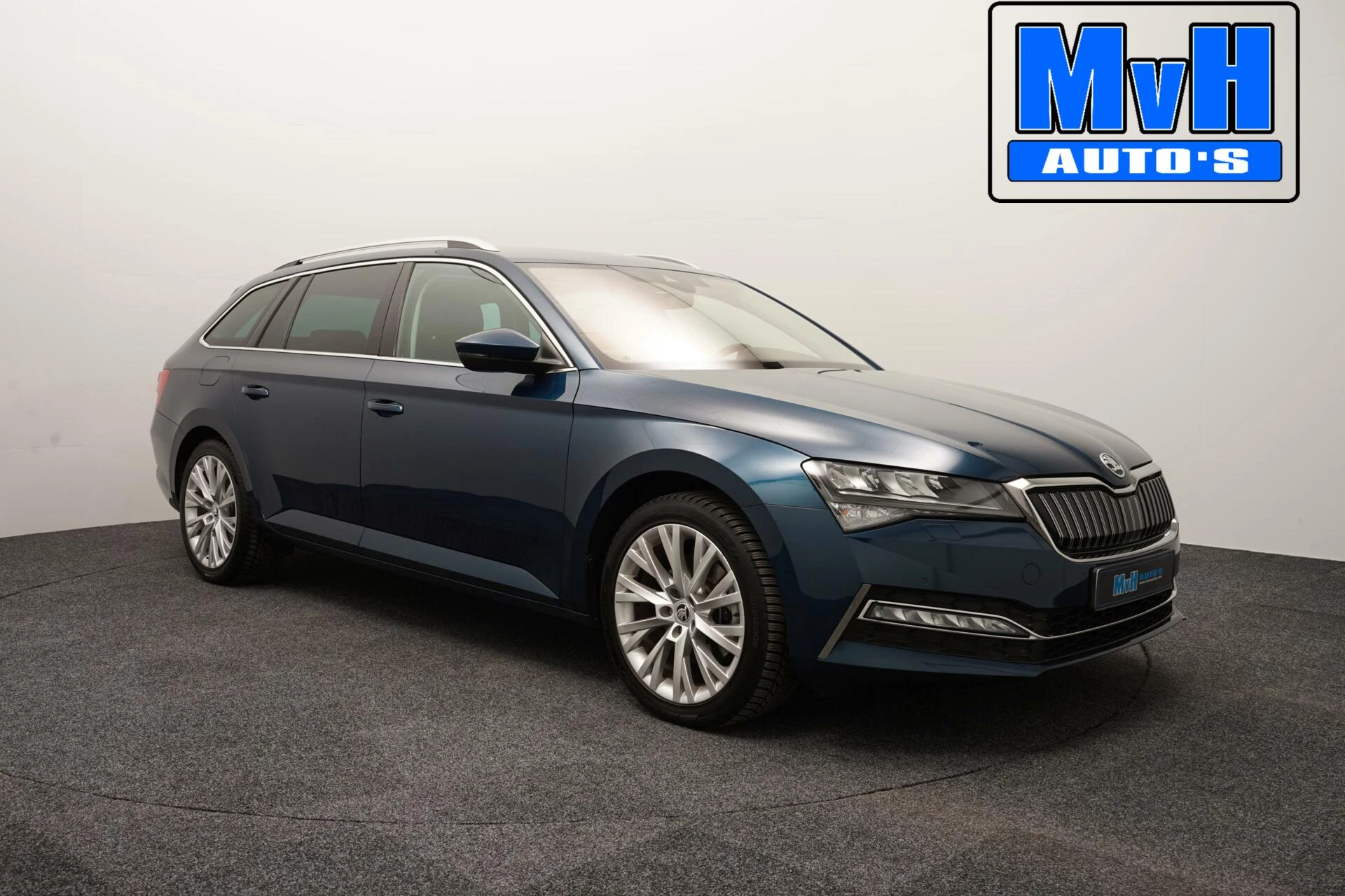 Hoofdafbeelding Škoda Superb
