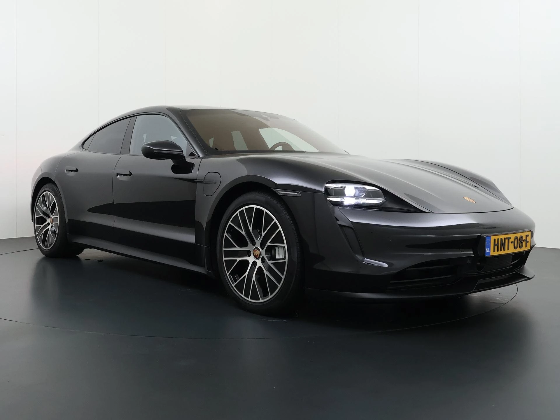 Hoofdafbeelding Porsche Taycan