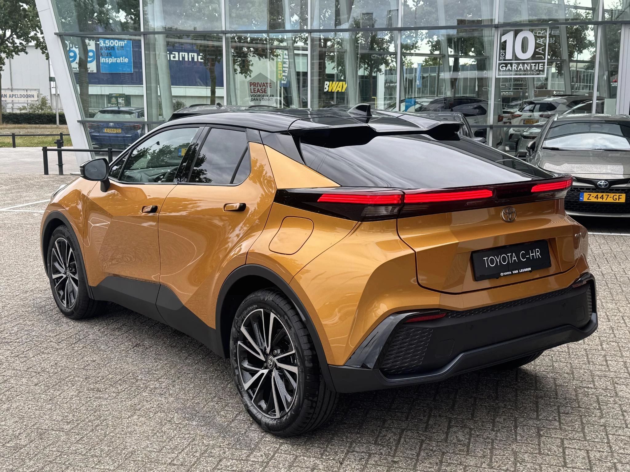 Hoofdafbeelding Toyota C-HR