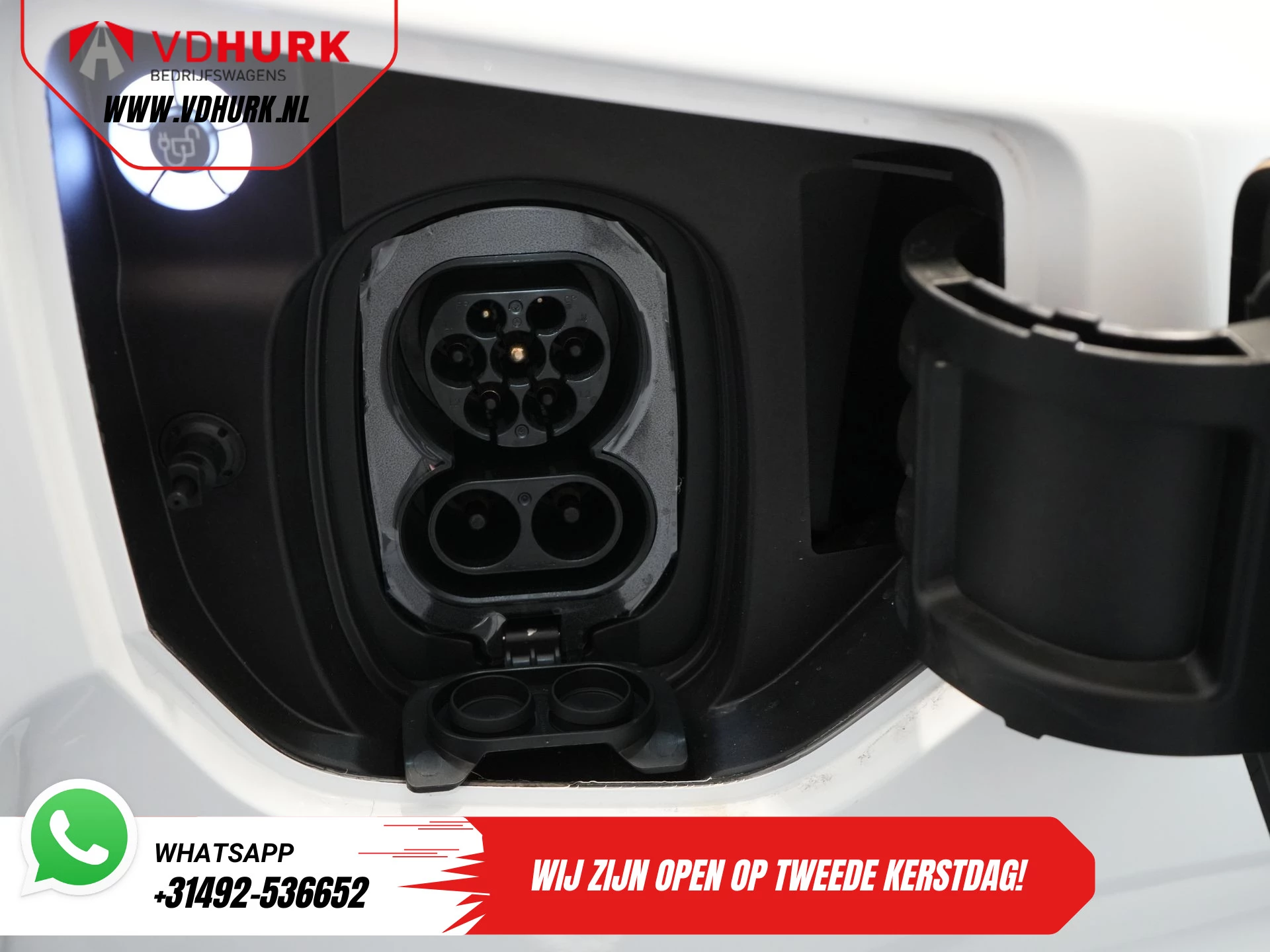 Hoofdafbeelding Ford E-Transit Custom