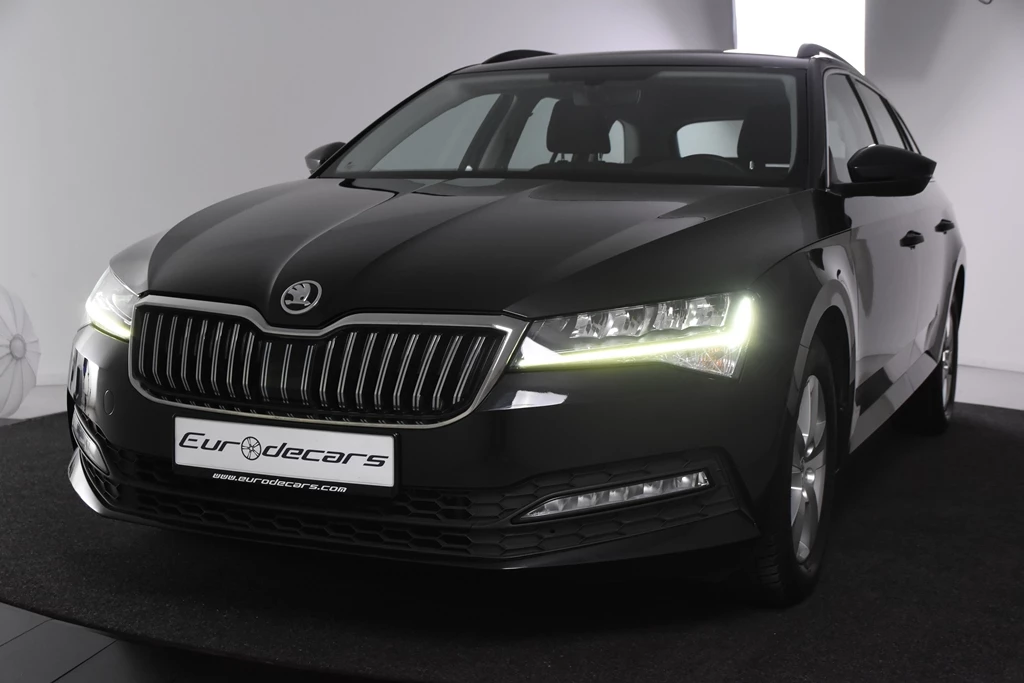 Hoofdafbeelding Škoda Superb
