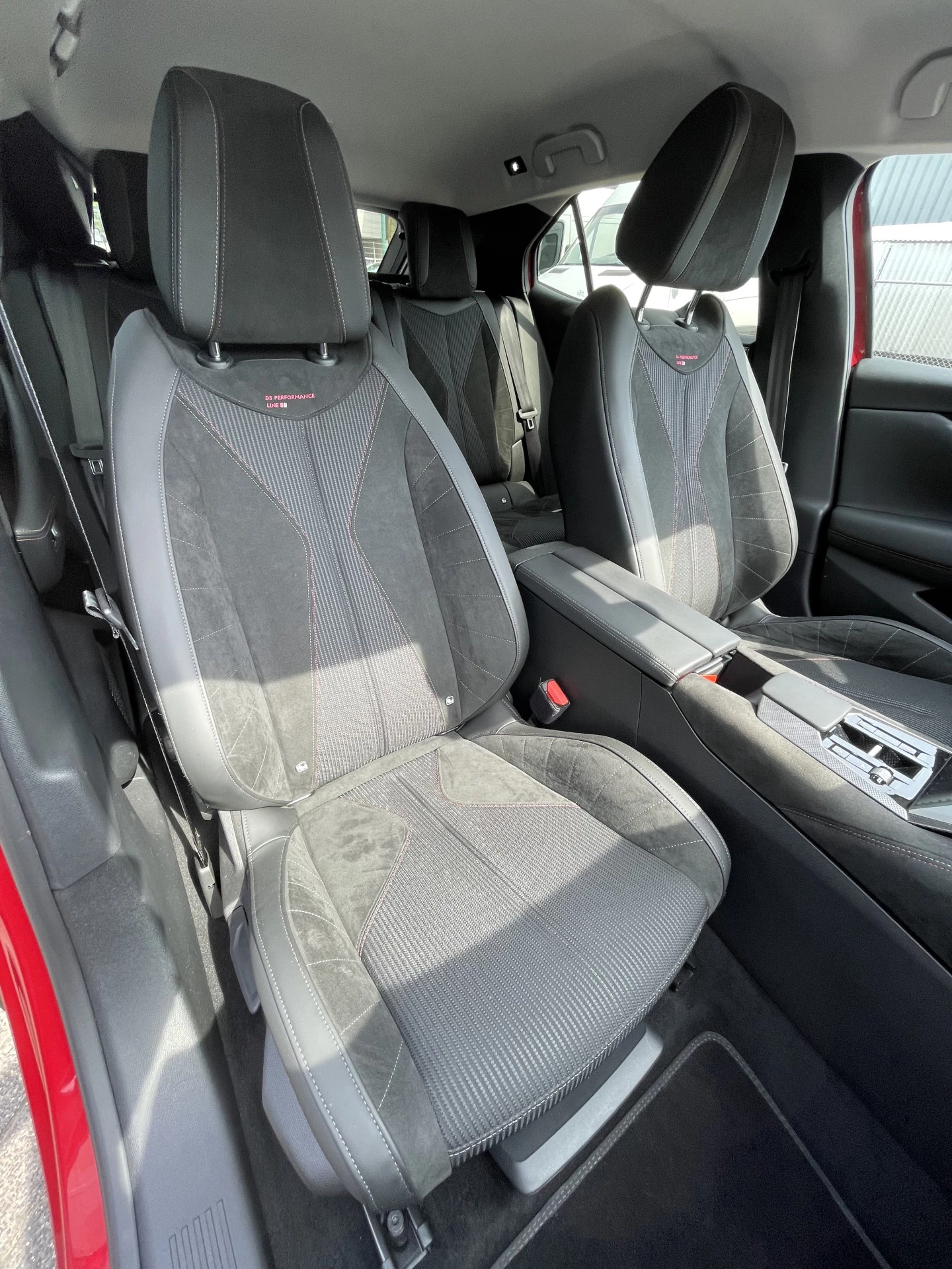 Hoofdafbeelding DS DS 4