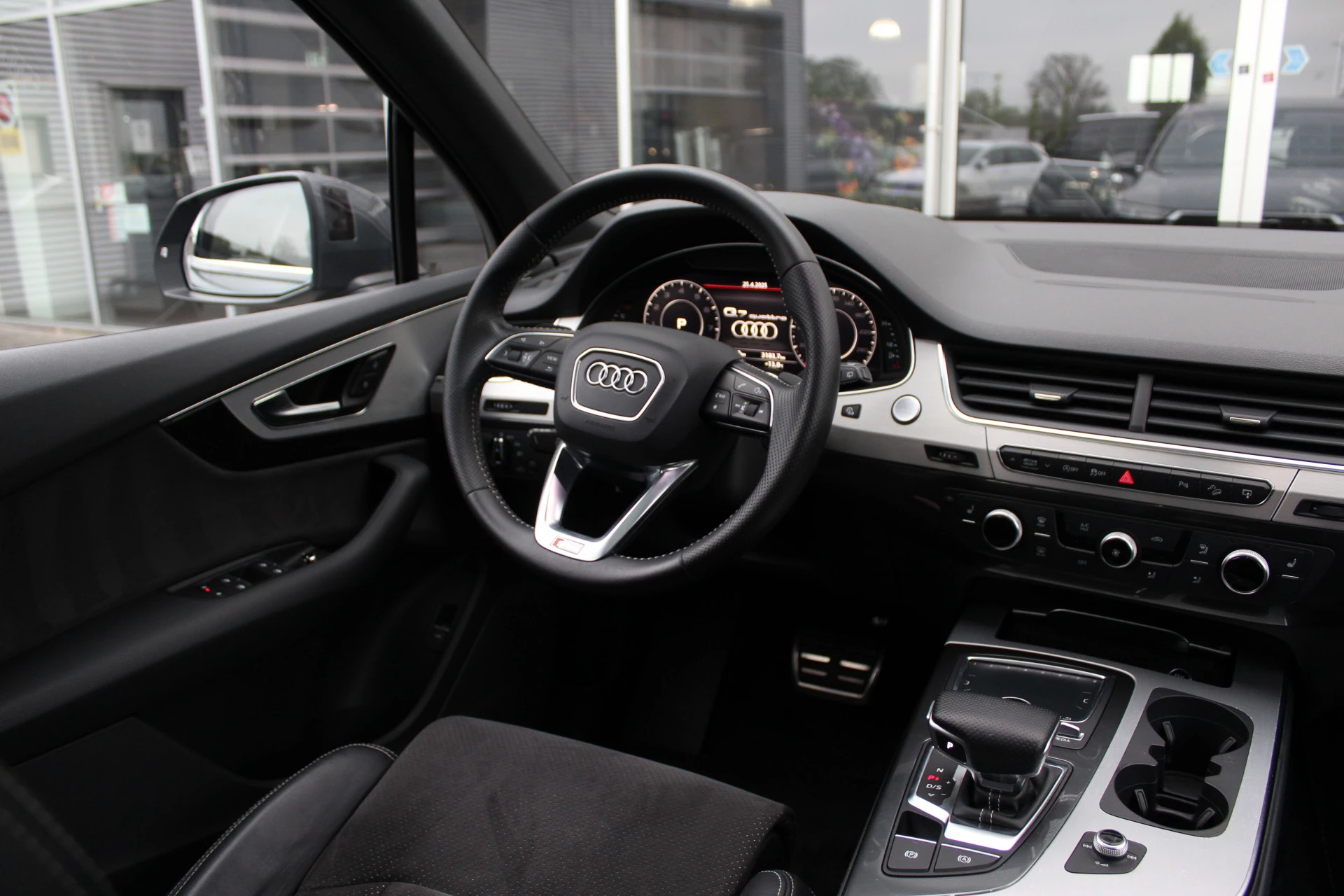 Hoofdafbeelding Audi Q7