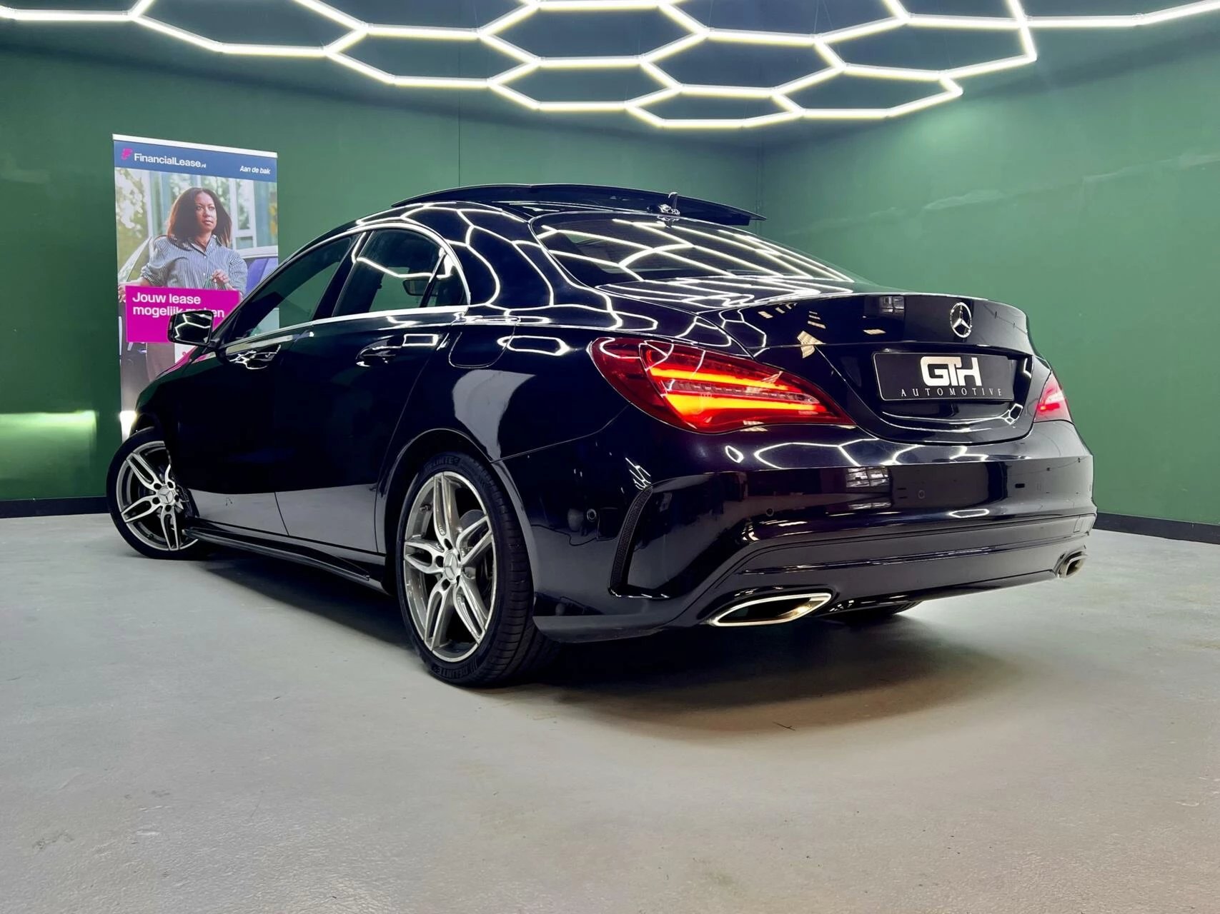 Hoofdafbeelding Mercedes-Benz CLA