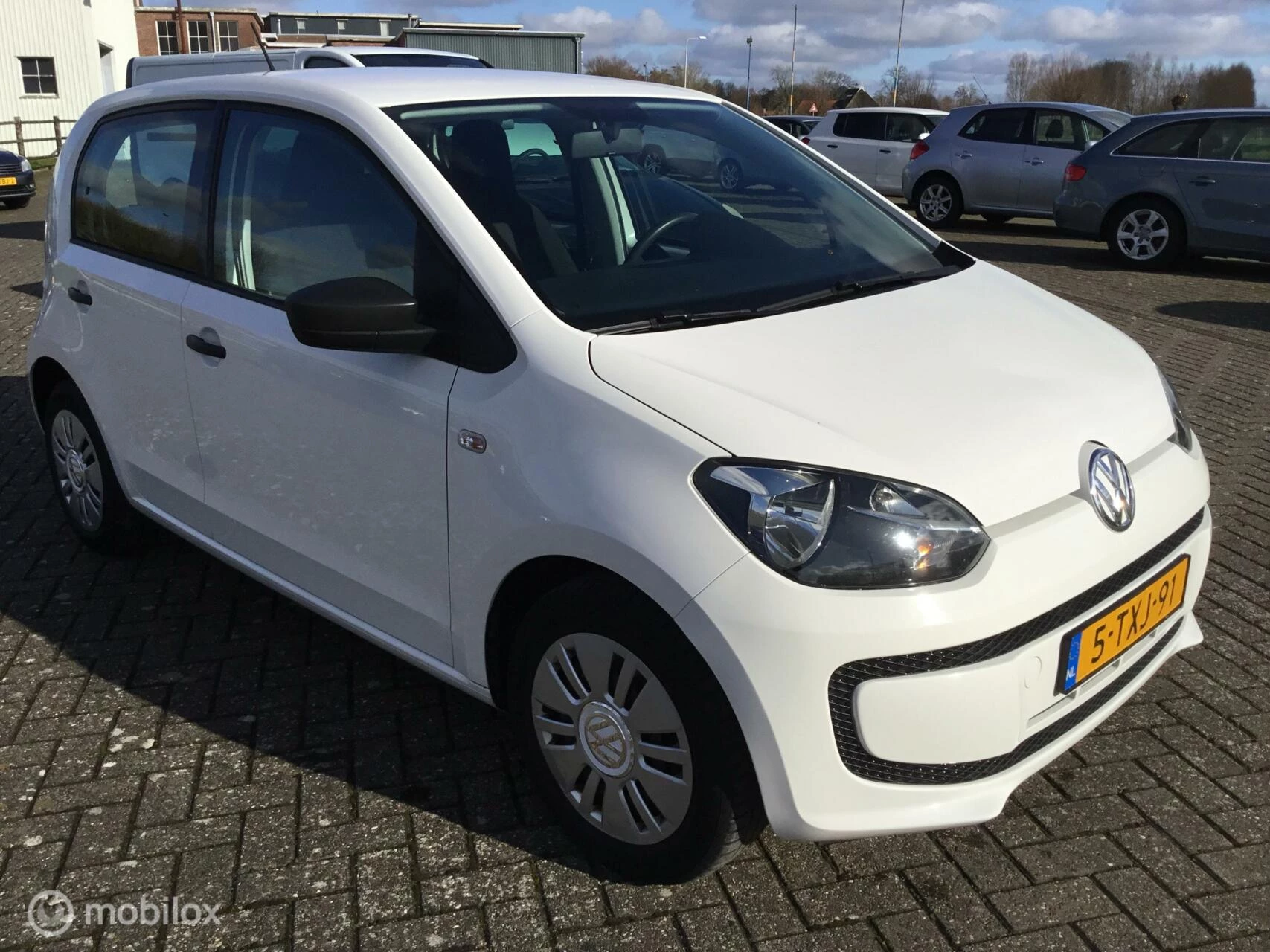 Hoofdafbeelding Volkswagen up!