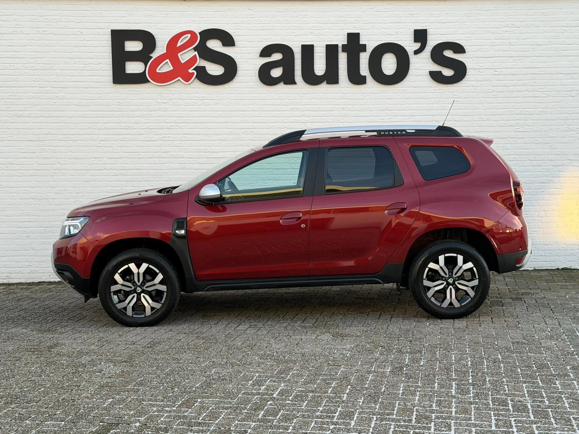 Hoofdafbeelding Dacia Duster