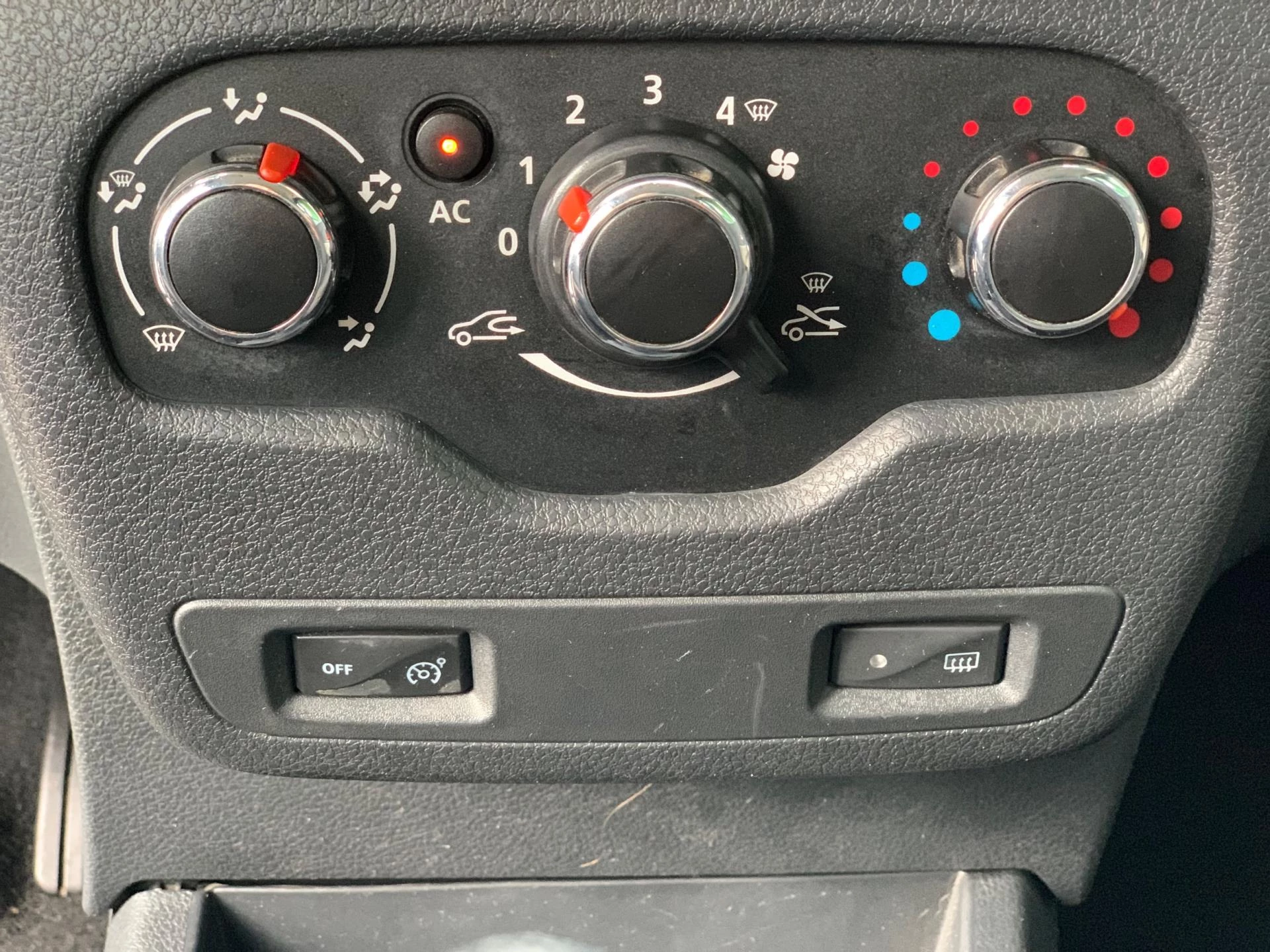 Hoofdafbeelding Dacia Lodgy