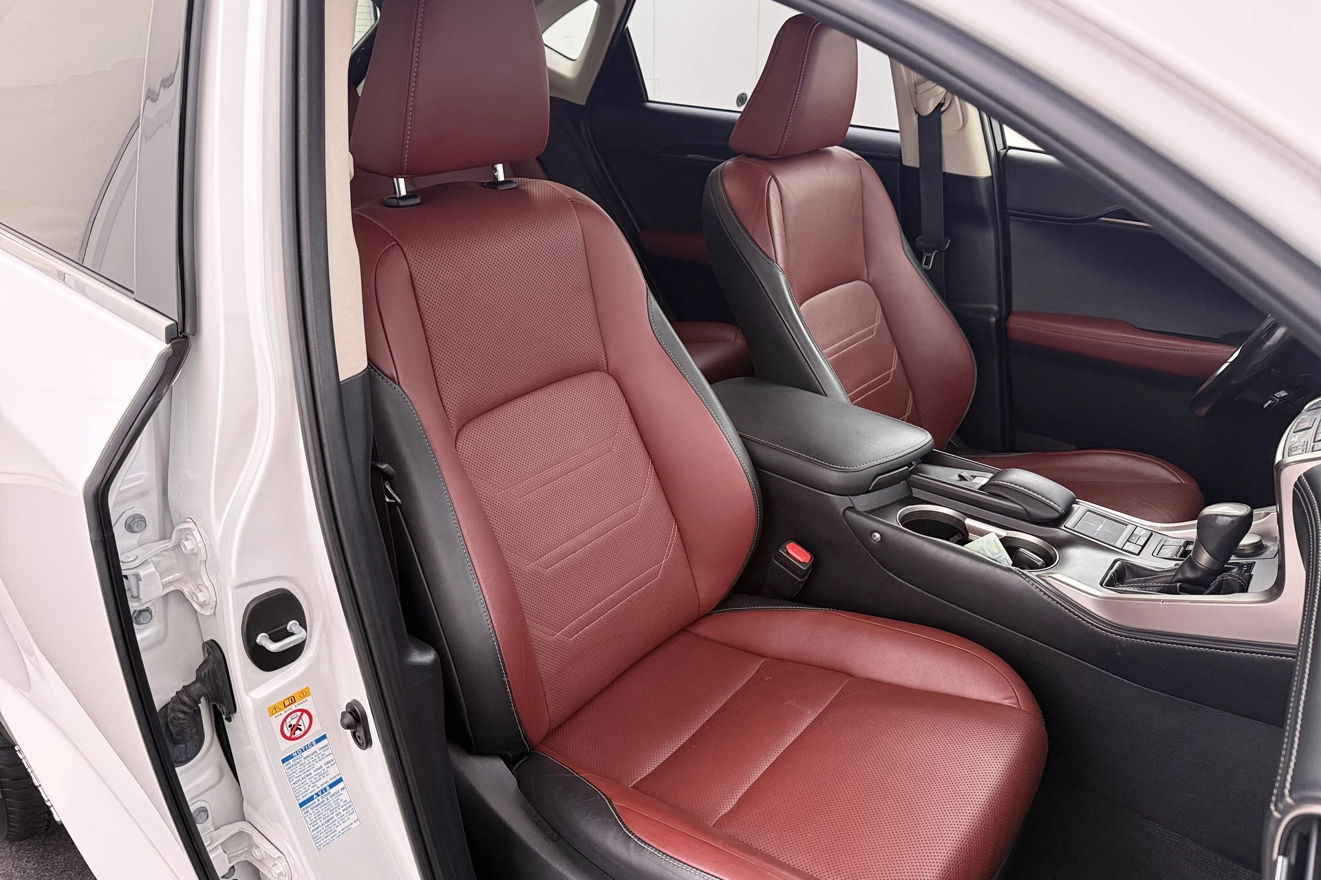 Hoofdafbeelding Lexus NX