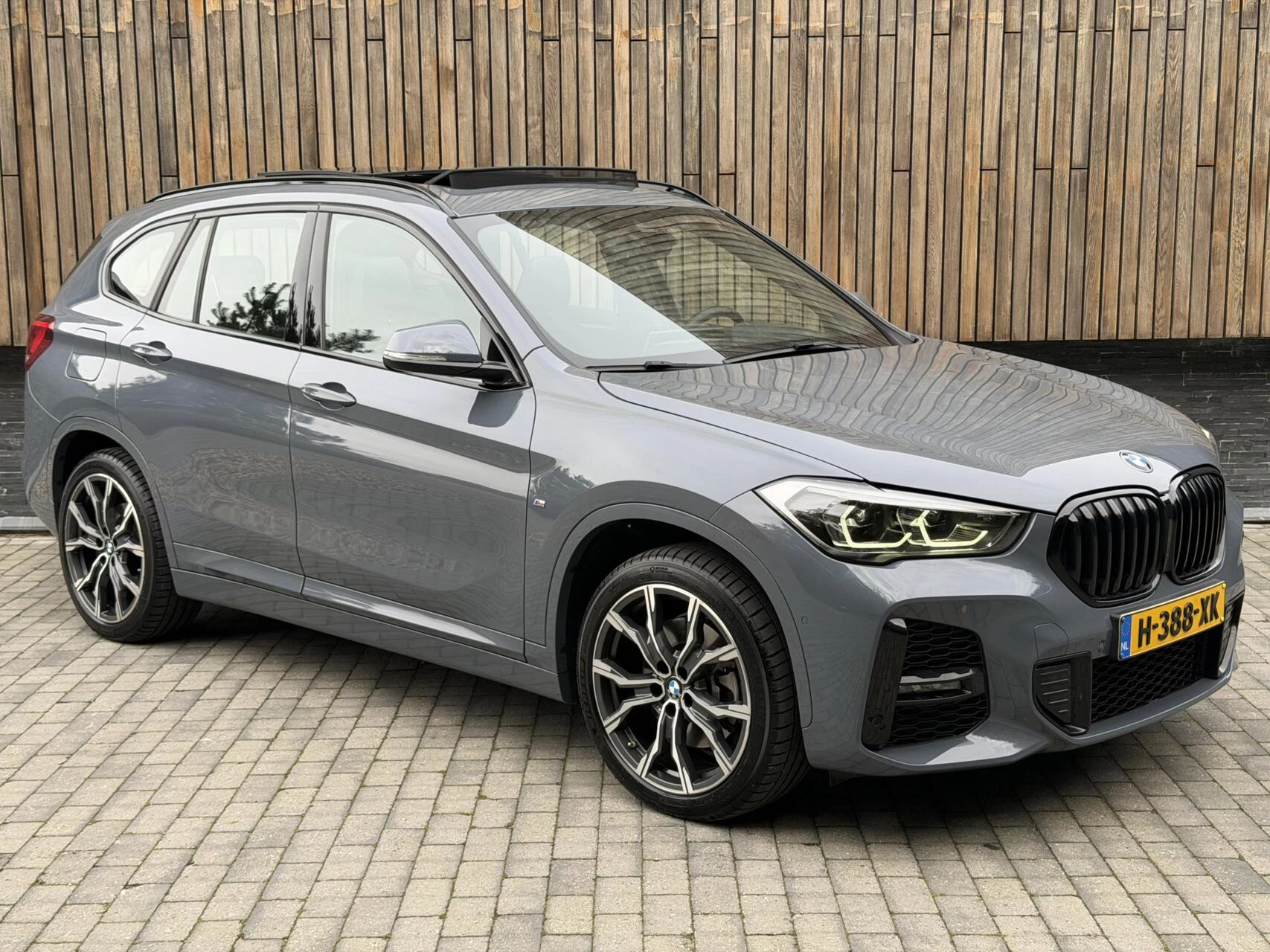 Hoofdafbeelding BMW X1