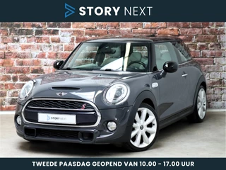 MINI Cooper S Hatchback Serious Business 3 deurs / Navigatiesysteem Professional / Panoramadak / Harman Kardon / Leder / Driving Assistant / Climate Control / Head-Up Display / Comfortstoelen / Dynamic Damper Control / Stoelverwarming / 18 Inch