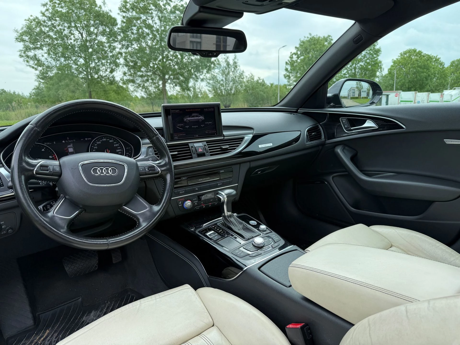 Hoofdafbeelding Audi A6