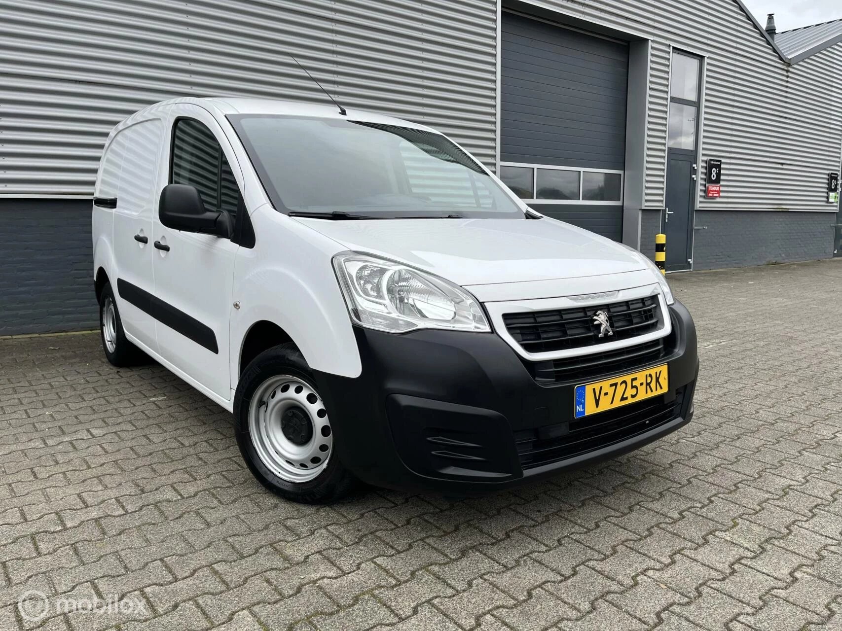 Hoofdafbeelding Peugeot Partner