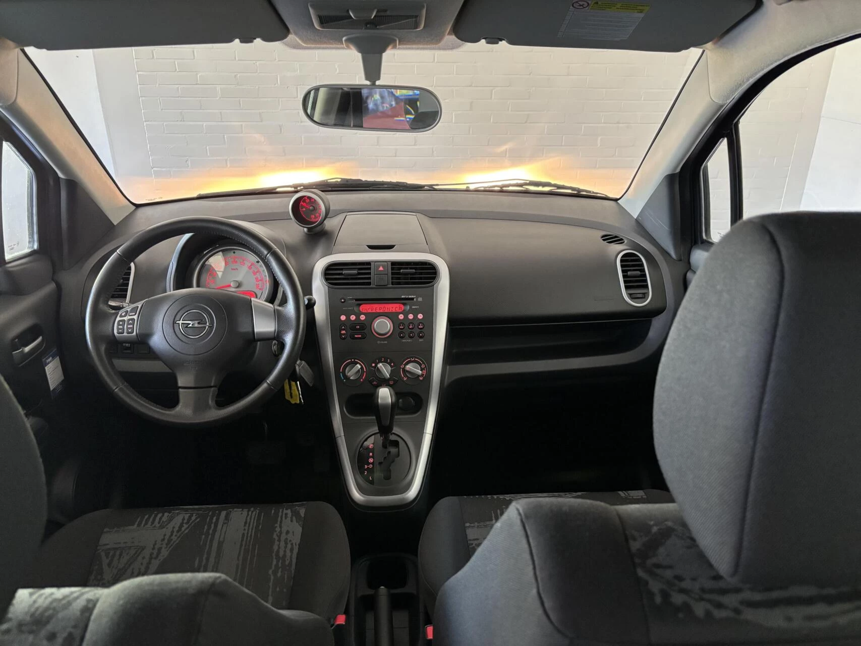 Hoofdafbeelding Opel Agila