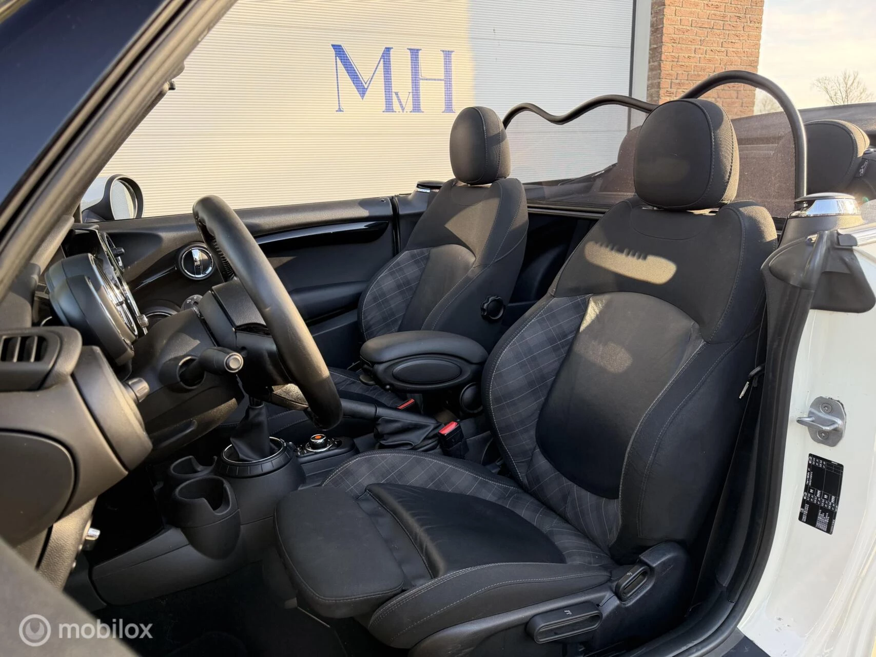 Hoofdafbeelding MINI Cooper Cabrio