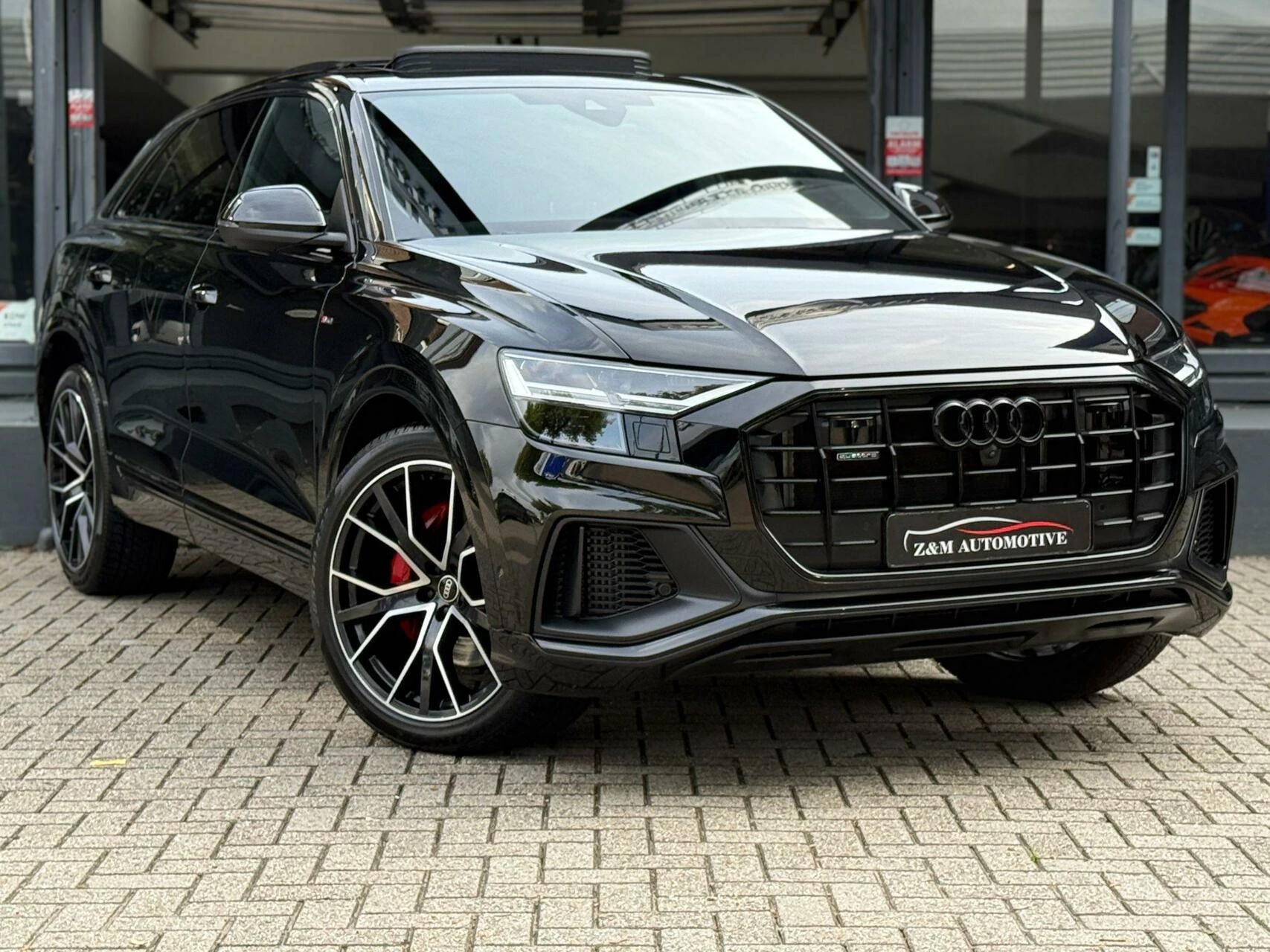 Hoofdafbeelding Audi Q8