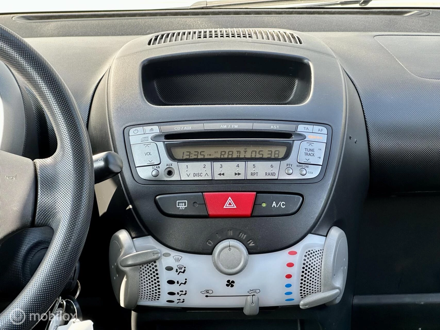 Hoofdafbeelding Peugeot 107