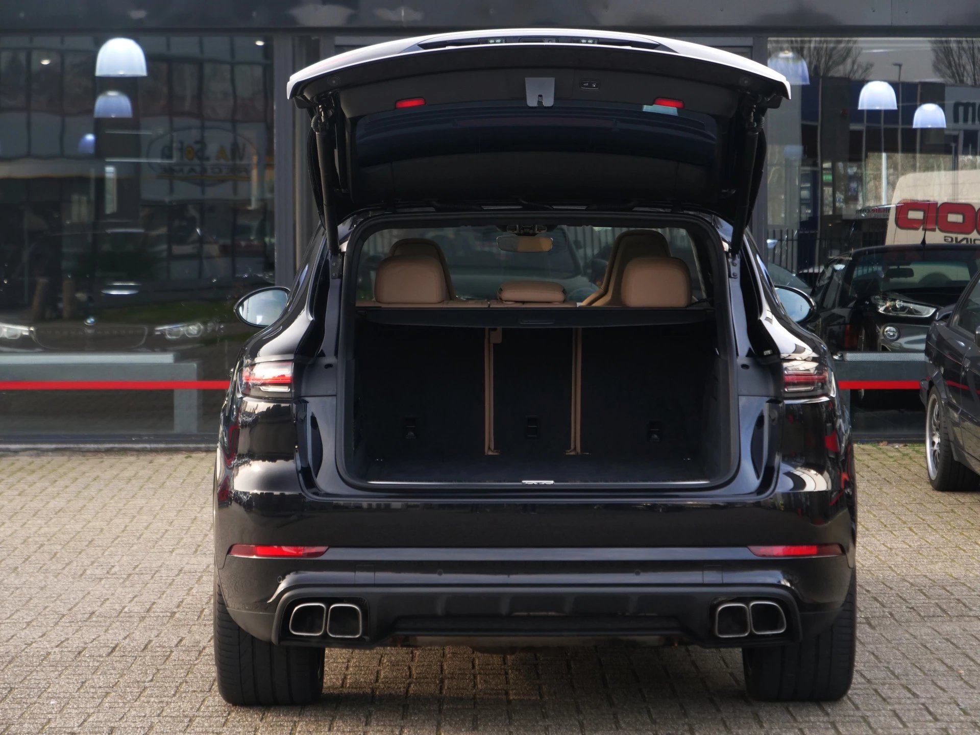 Hoofdafbeelding Porsche Cayenne