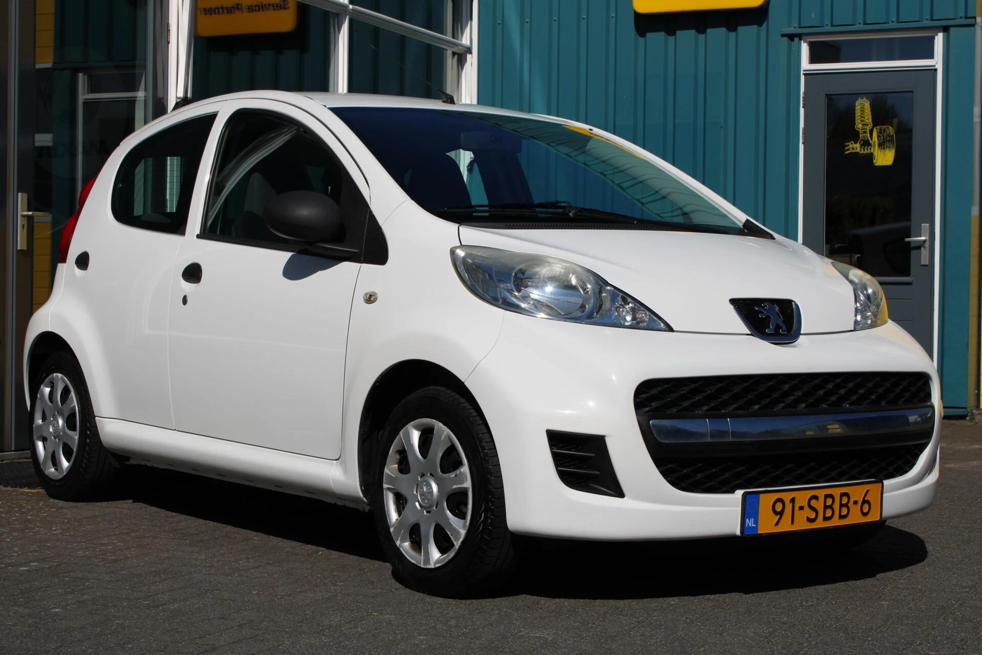 Hoofdafbeelding Peugeot 107