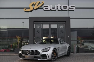 Hoofdafbeelding Mercedes-Benz AMG GT Mercedes-Benz AMG GT R 4.0 V8 585pk GTR NLauto Keramisch Bucket seats Carbonpakket Burmester Camera DAB CommandOnline