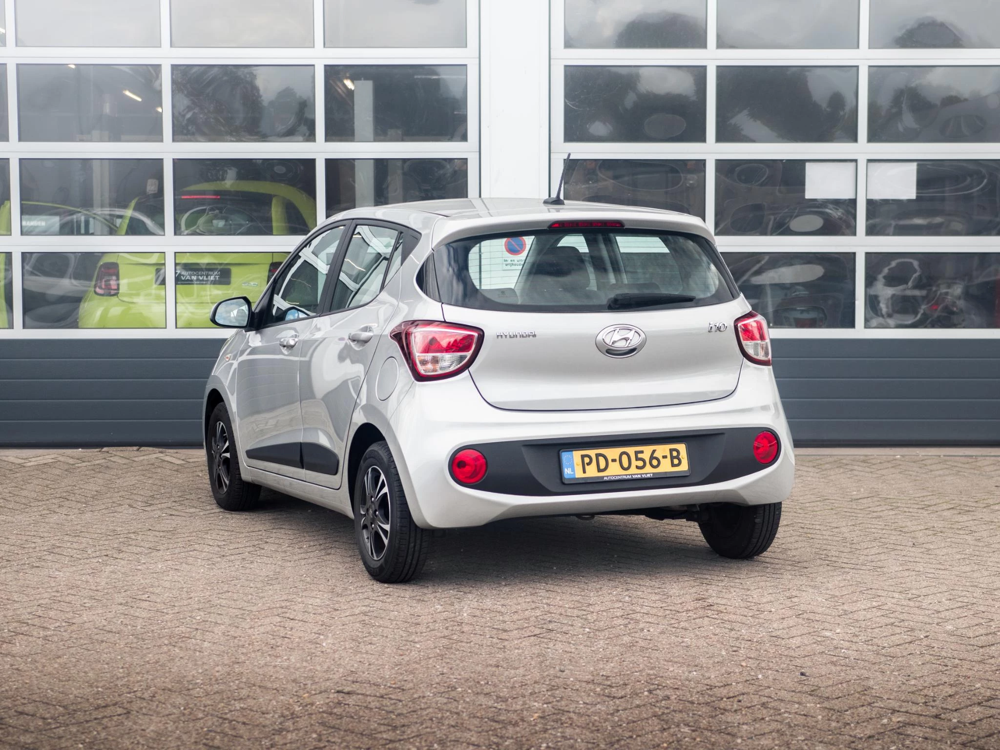 Hoofdafbeelding Hyundai i10