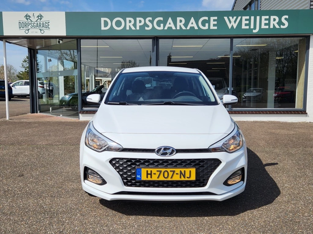 Hoofdafbeelding Hyundai i20