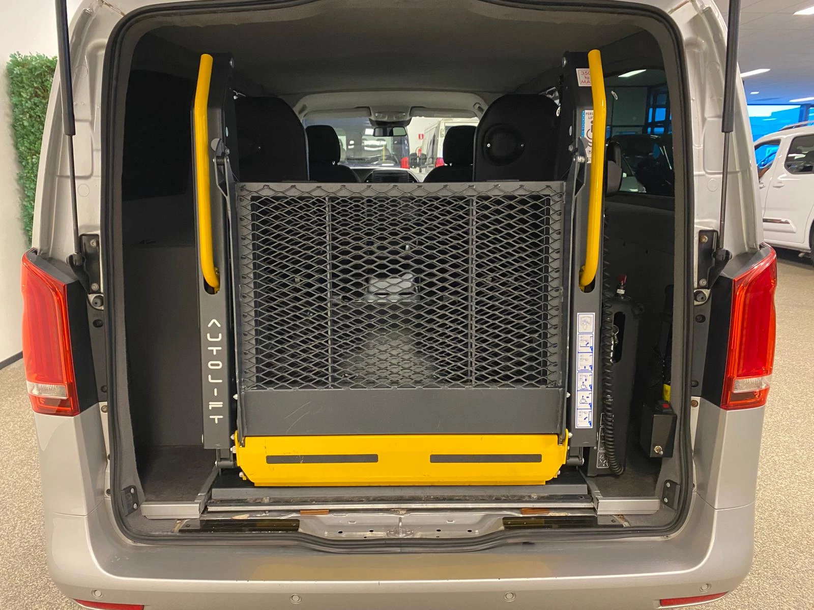 Hoofdafbeelding Mercedes-Benz Vito