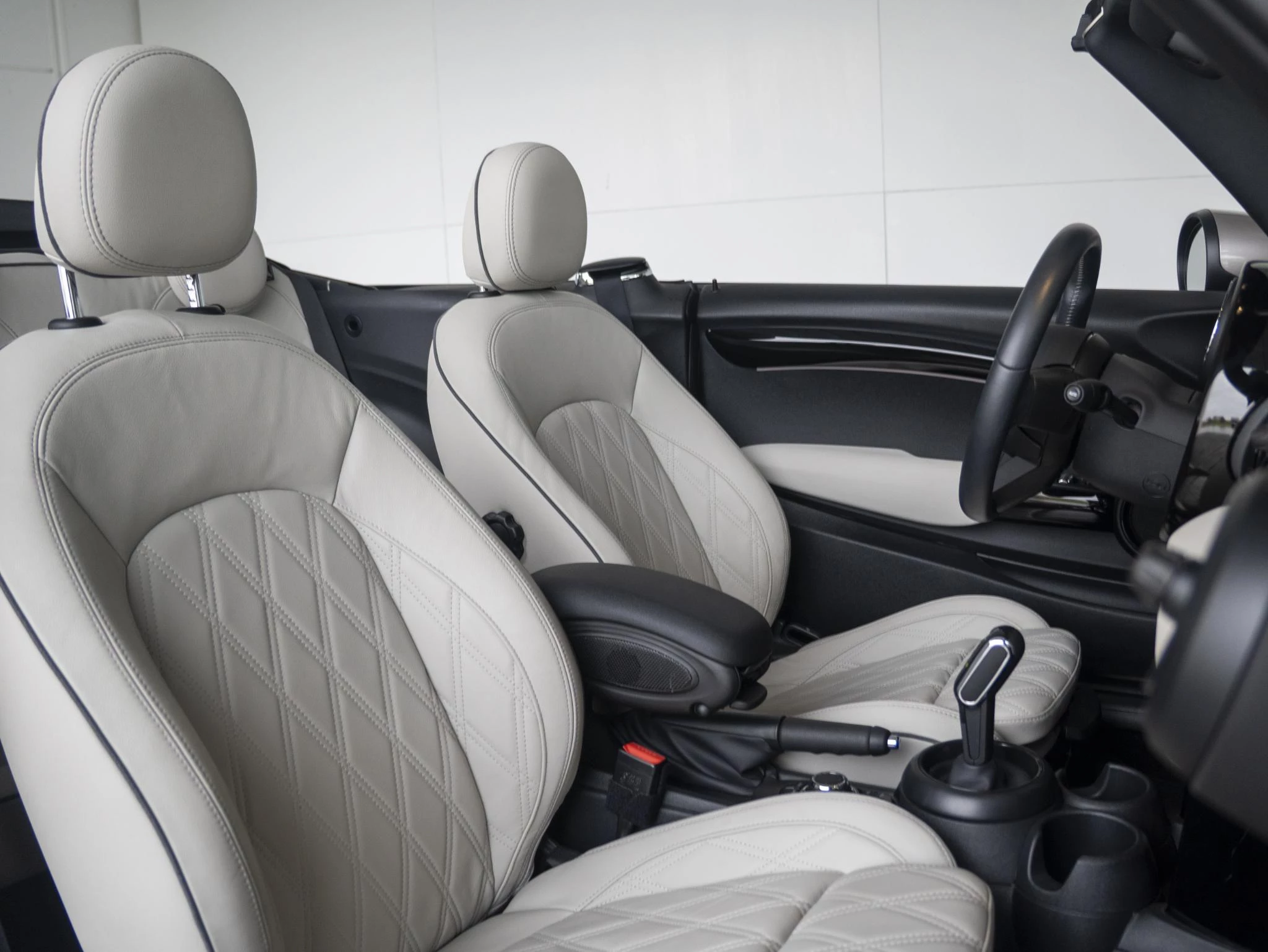 Hoofdafbeelding MINI Cooper Cabrio