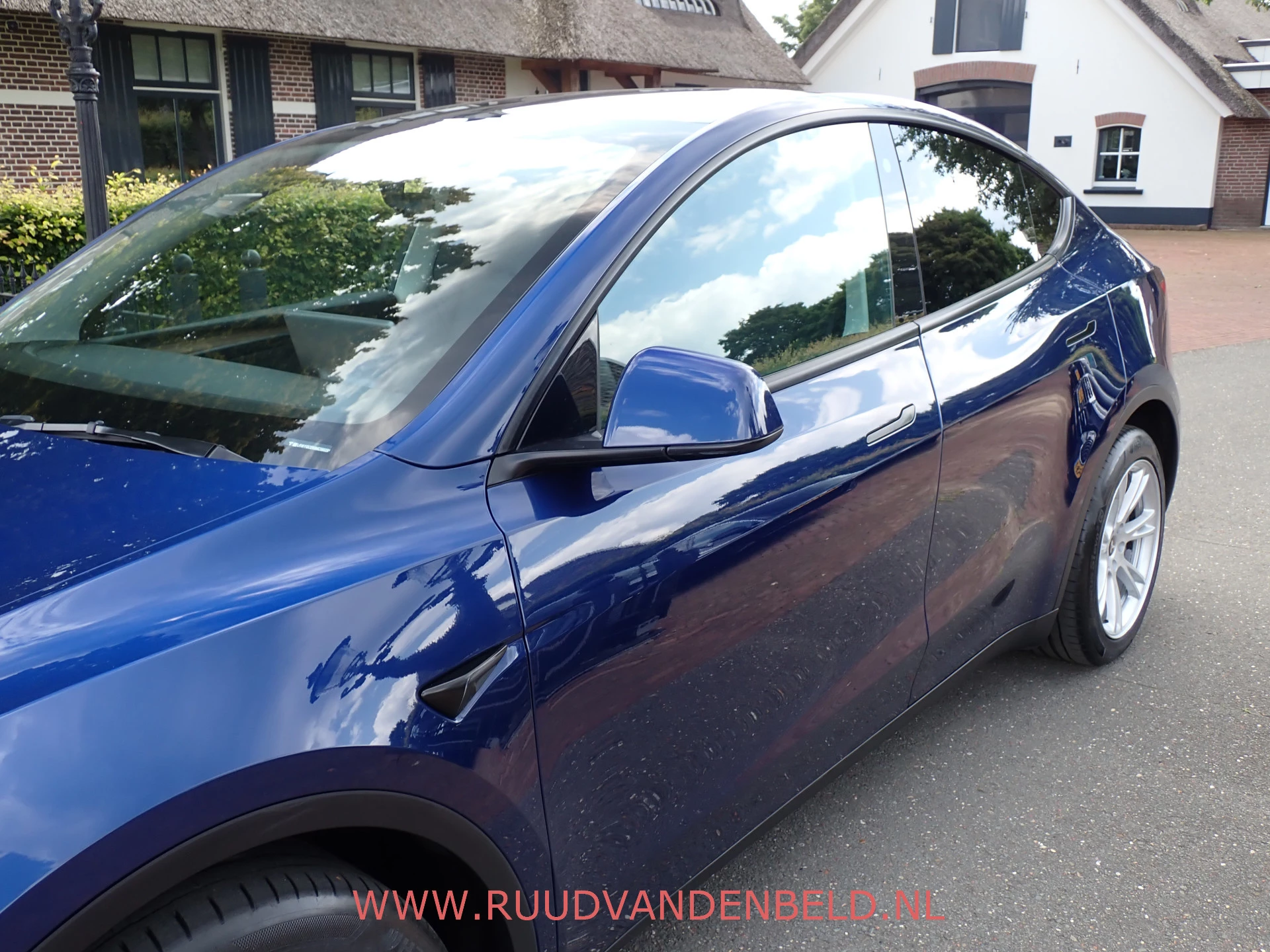 Hoofdafbeelding Tesla Model Y