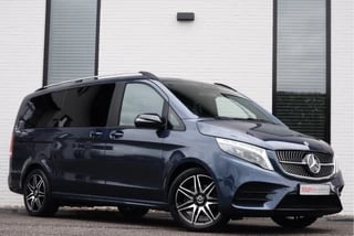 Mercedes-Benz V-Klasse 220d / AMG / DC / 2x Elec Schuifd / Burmester / 9.000KM!! / MBUX (apple carplay) / 360 Camera / NIEUWSTAAT