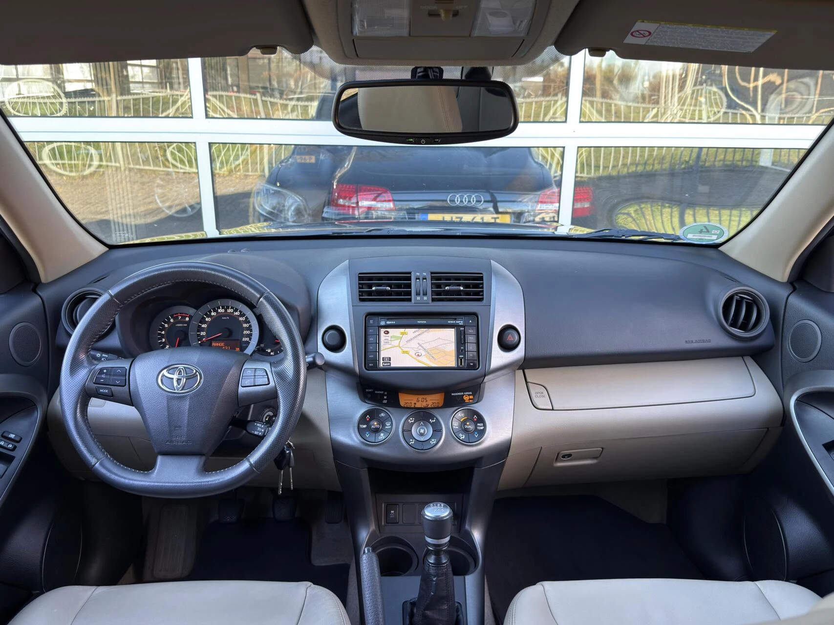 Hoofdafbeelding Toyota RAV4