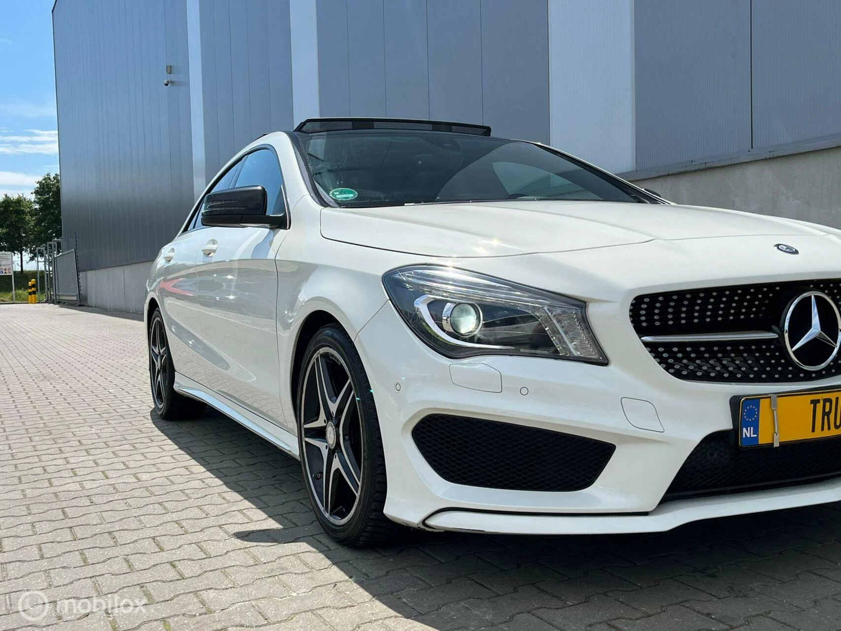 Hoofdafbeelding Mercedes-Benz CLA