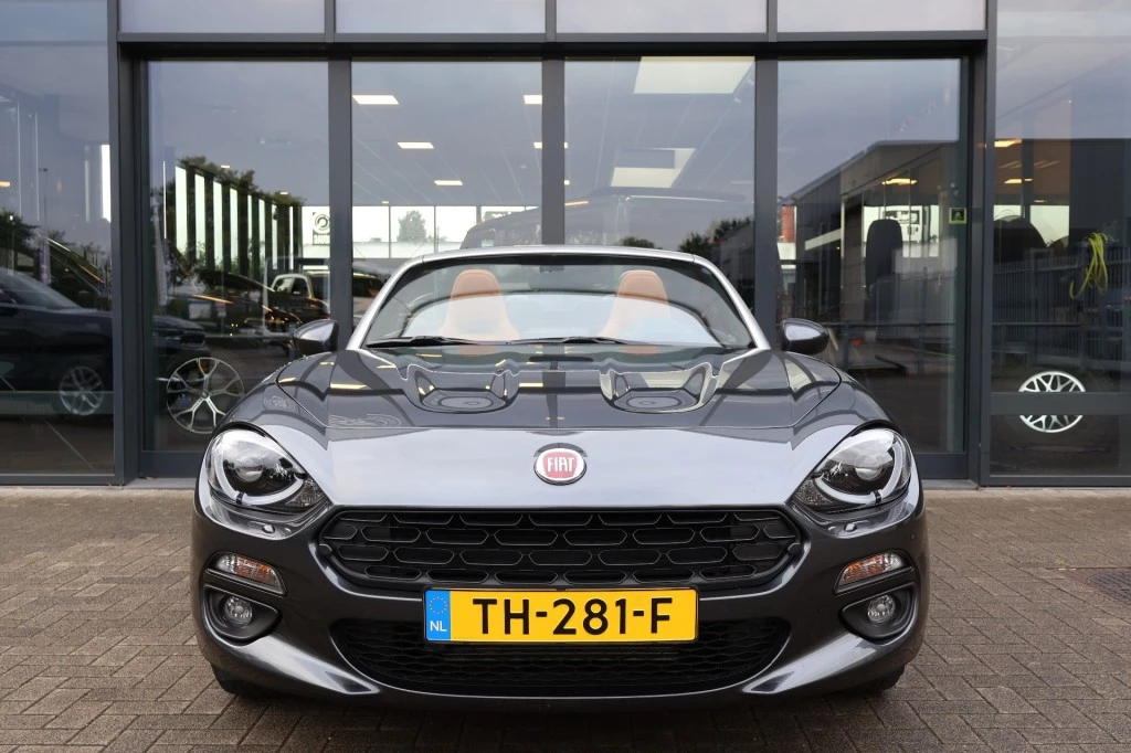 Hoofdafbeelding Fiat Spider