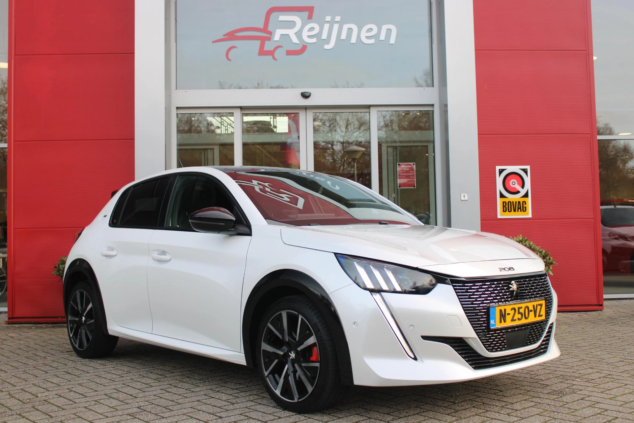 Hoofdafbeelding Peugeot 208