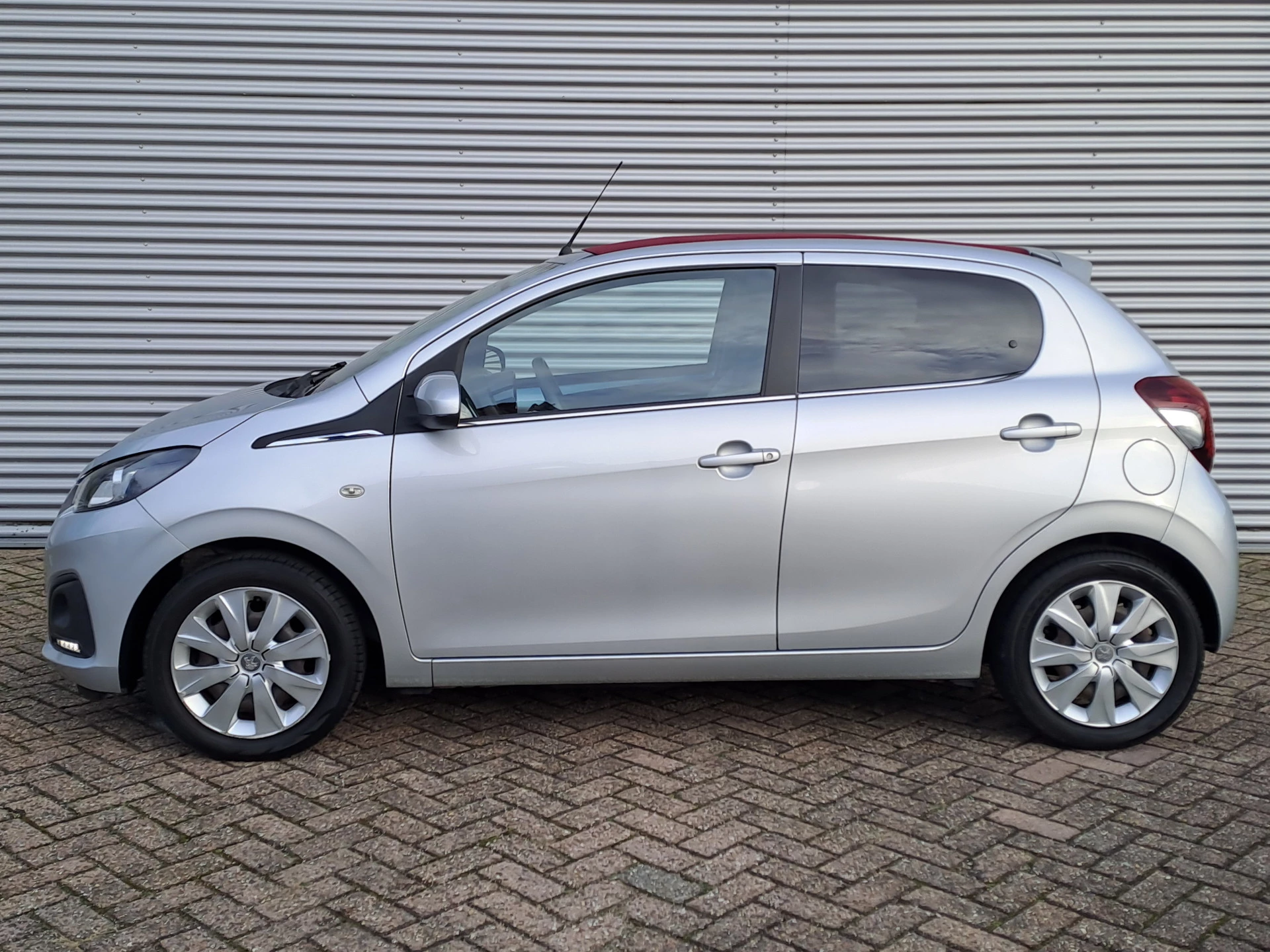 Hoofdafbeelding Peugeot 108