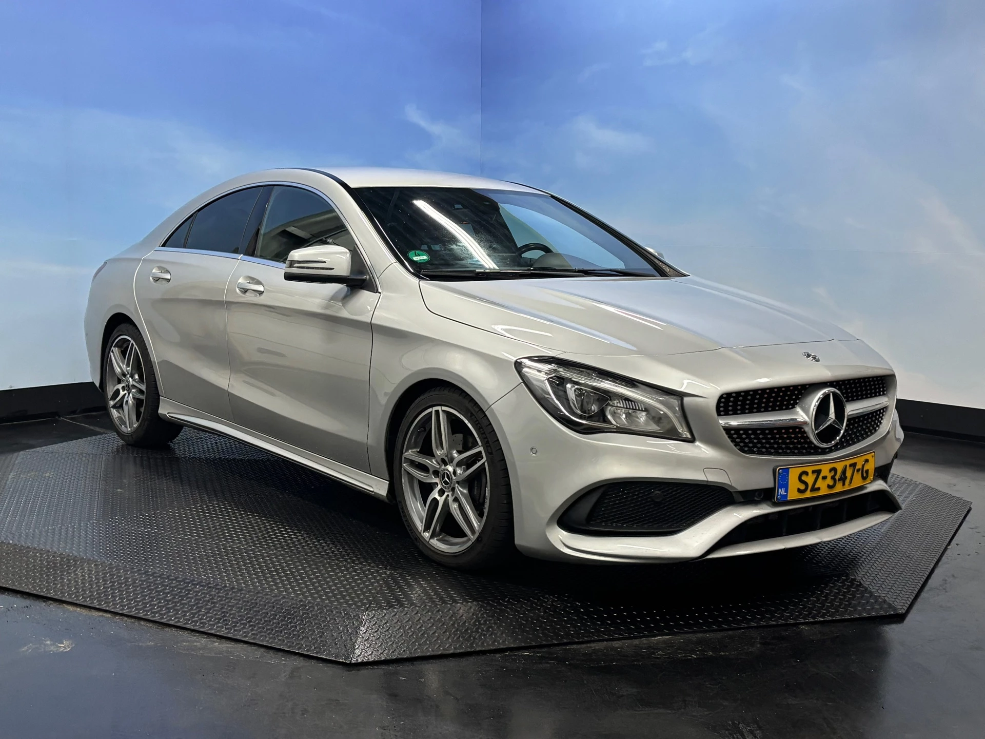 Hoofdafbeelding Mercedes-Benz CLA