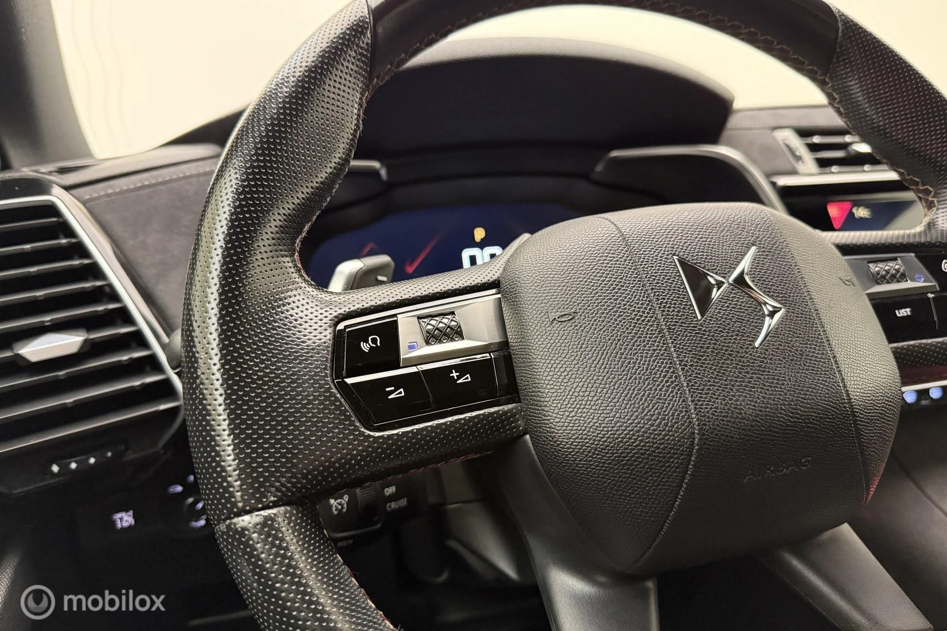 Hoofdafbeelding DS DS 7