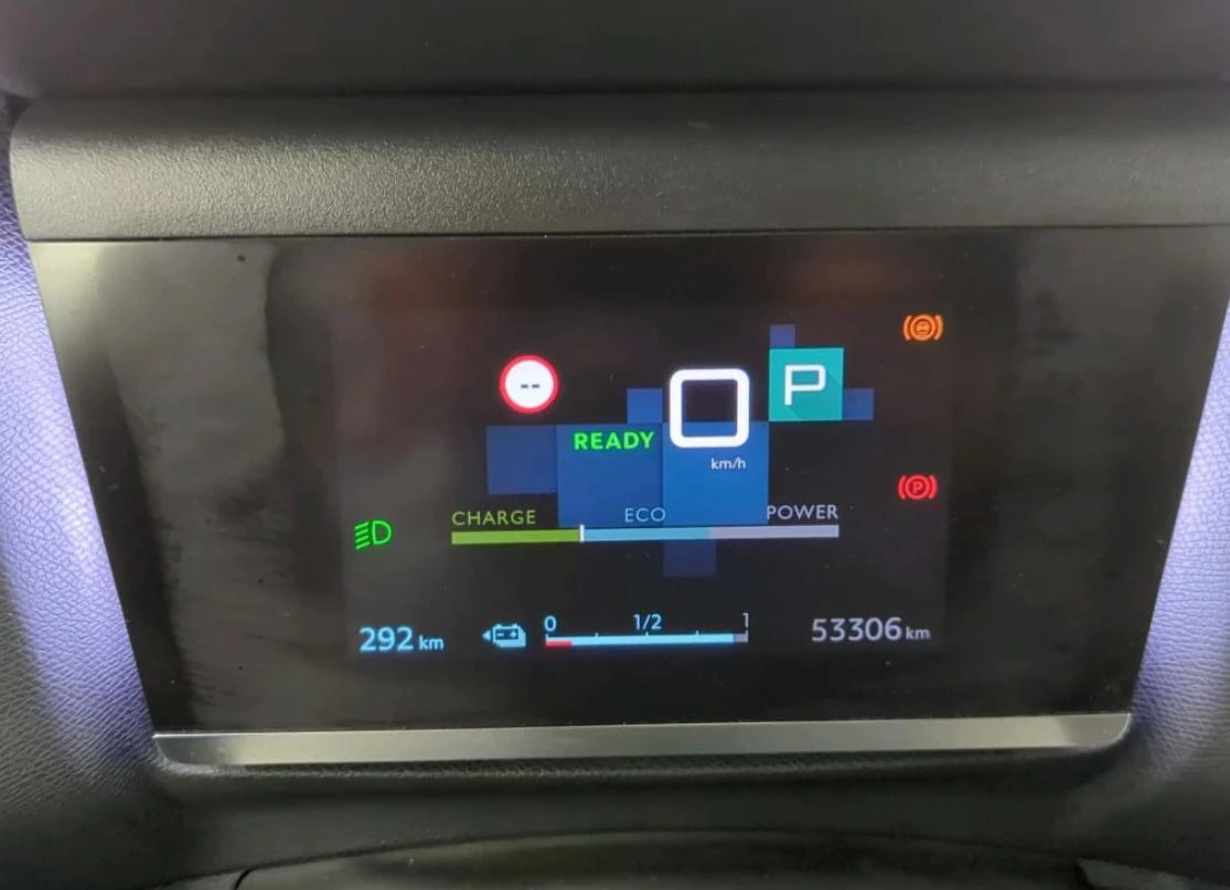 Hoofdafbeelding Citroën ë-C4 X