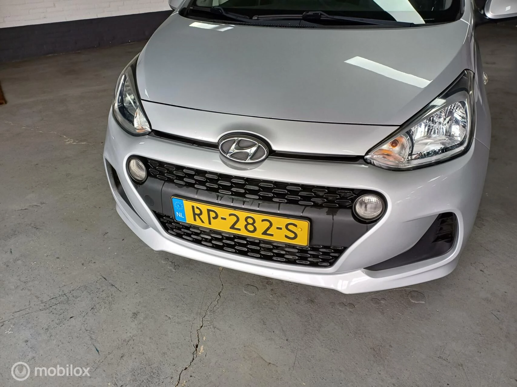 Hoofdafbeelding Hyundai i10