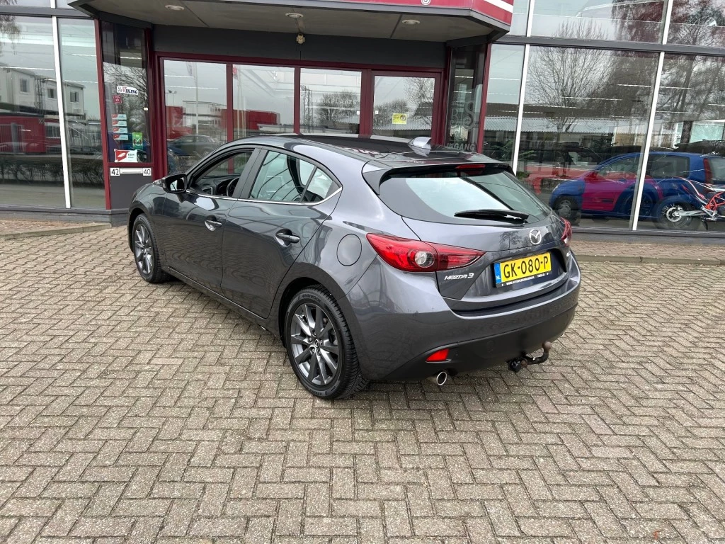 Hoofdafbeelding Mazda 3