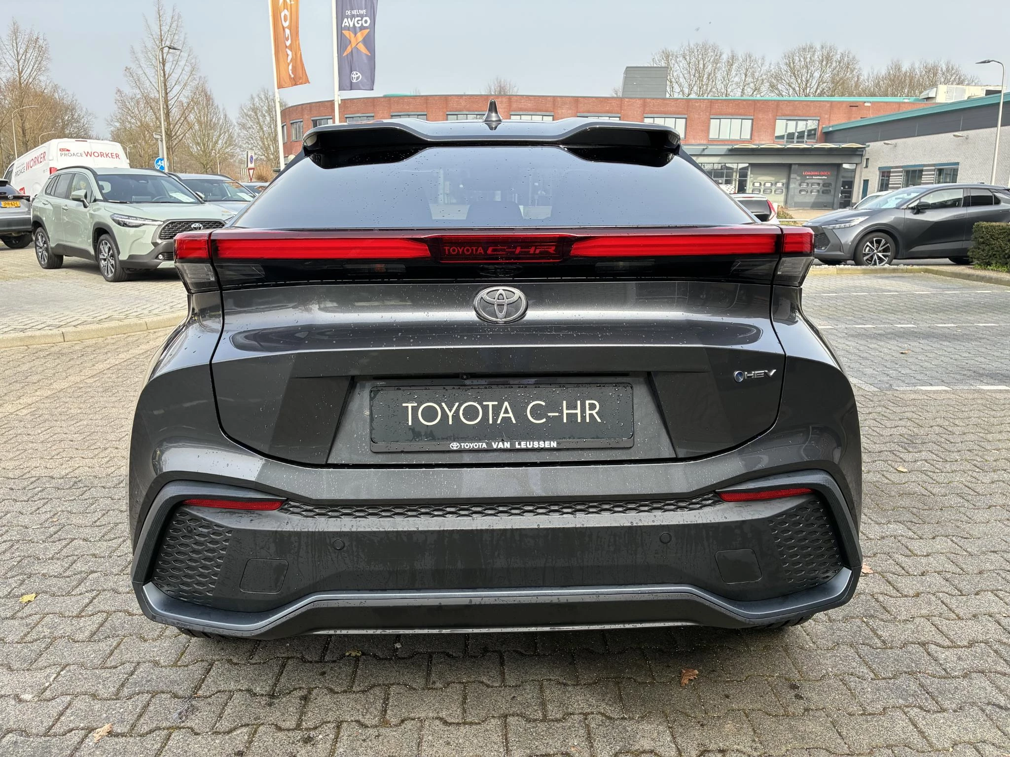 Hoofdafbeelding Toyota C-HR