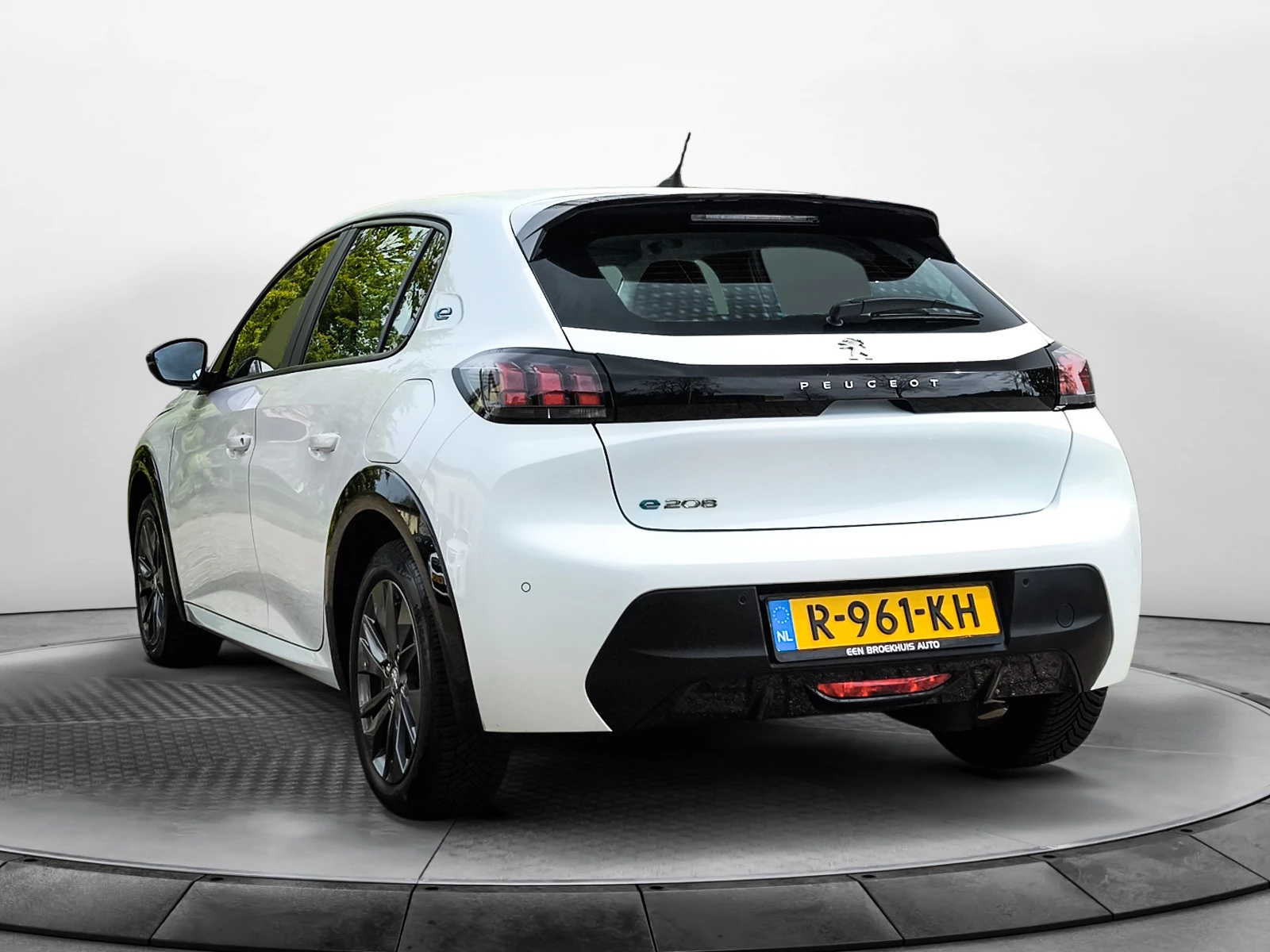 Hoofdafbeelding Peugeot e-208
