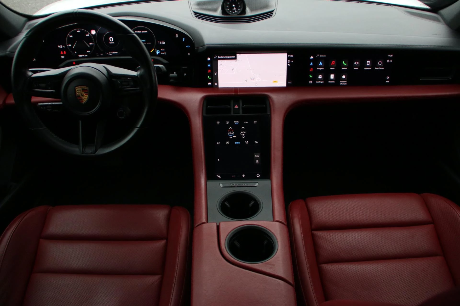 Hoofdafbeelding Porsche Taycan