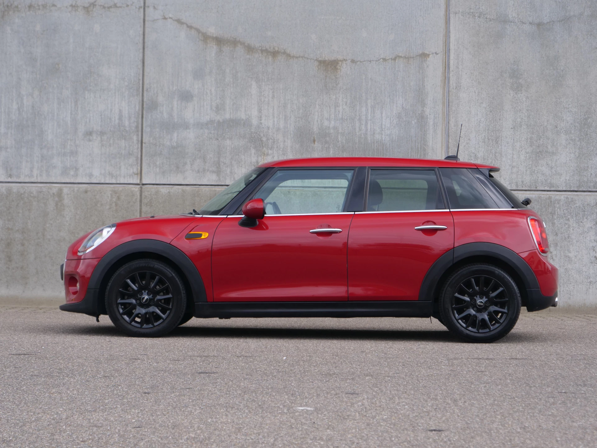Hoofdafbeelding MINI 5-deurs