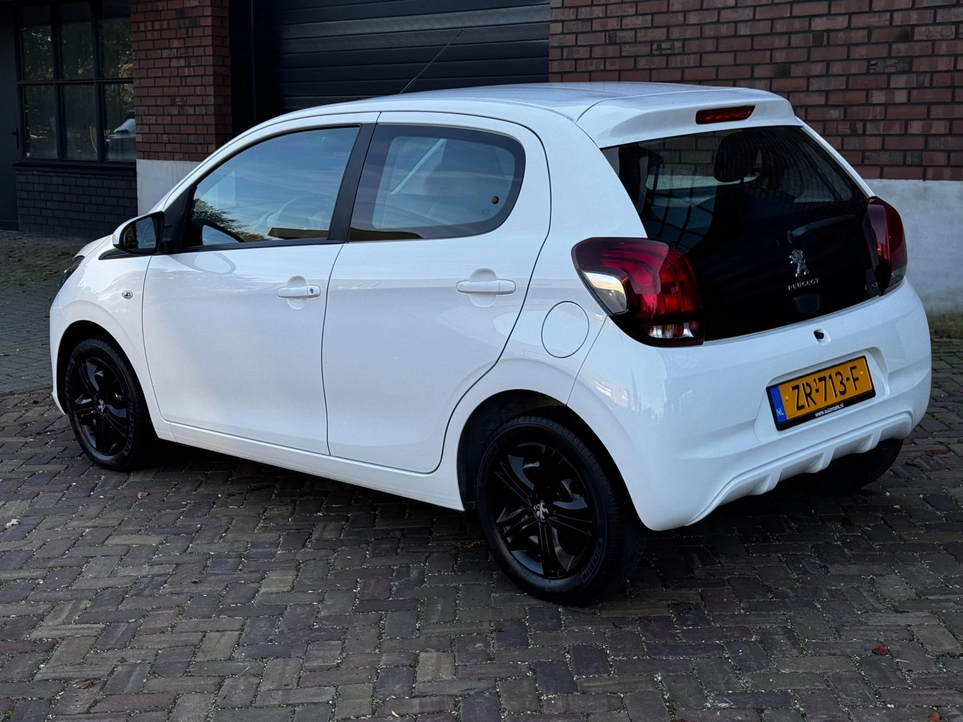 Hoofdafbeelding Peugeot 108