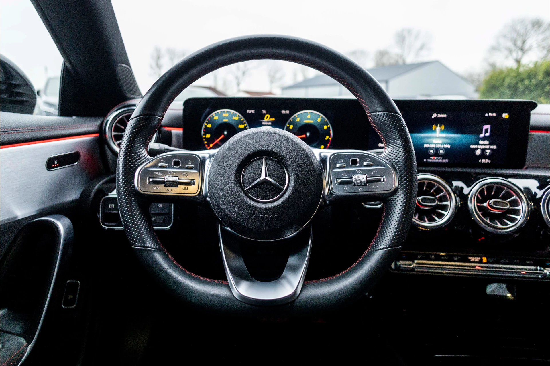 Hoofdafbeelding Mercedes-Benz CLA