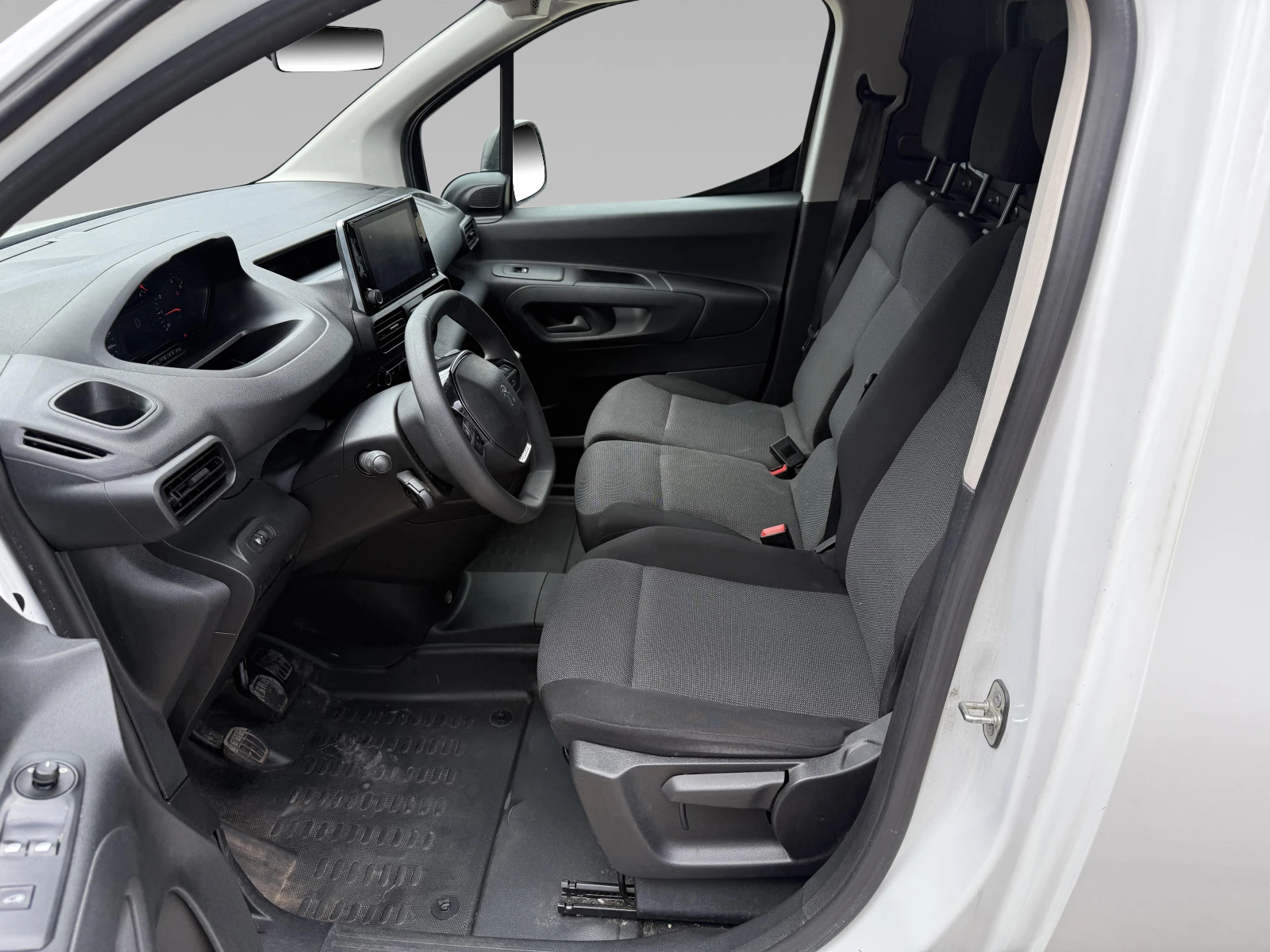 Hoofdafbeelding Peugeot Partner