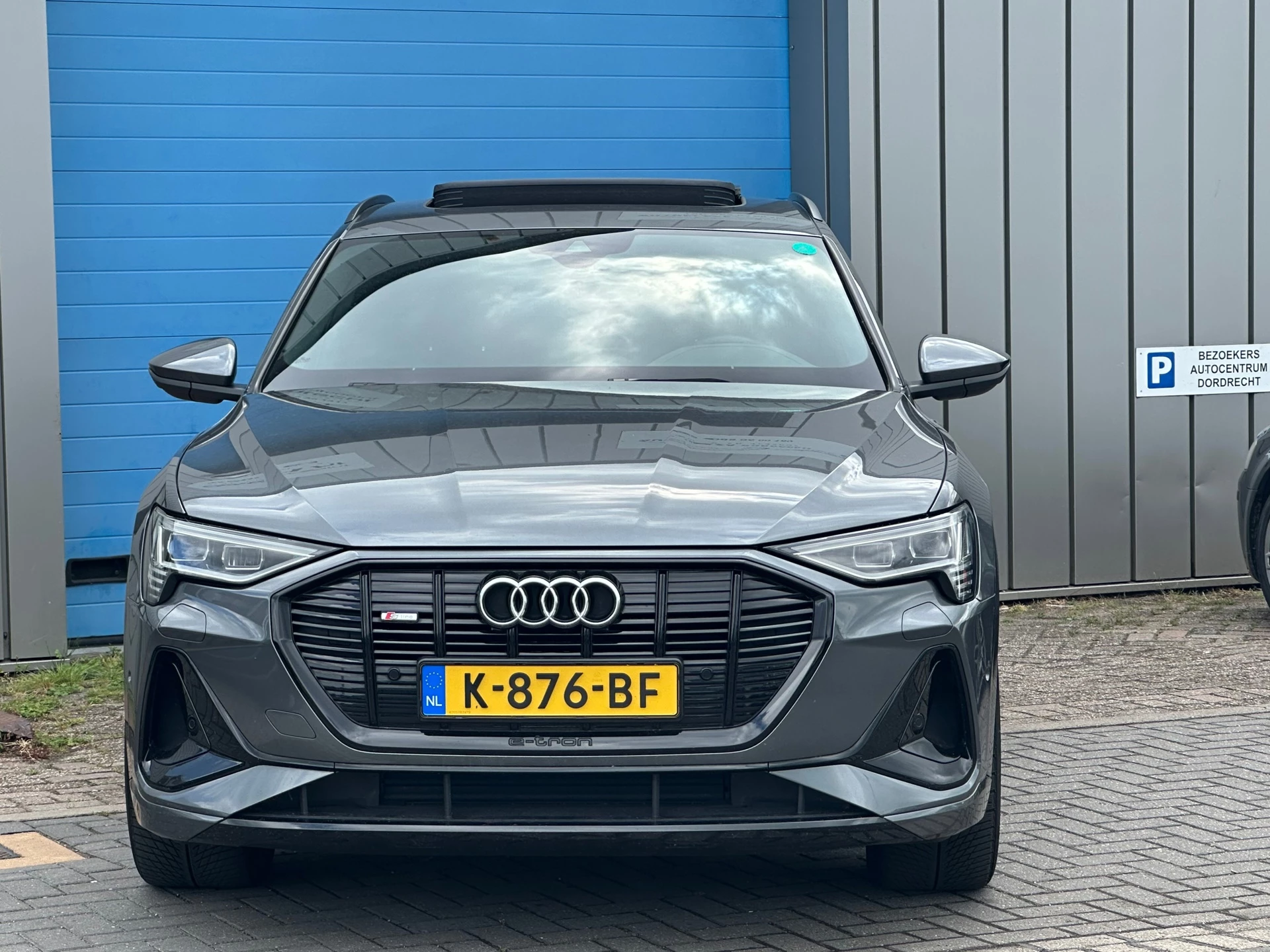 Hoofdafbeelding Audi e-tron